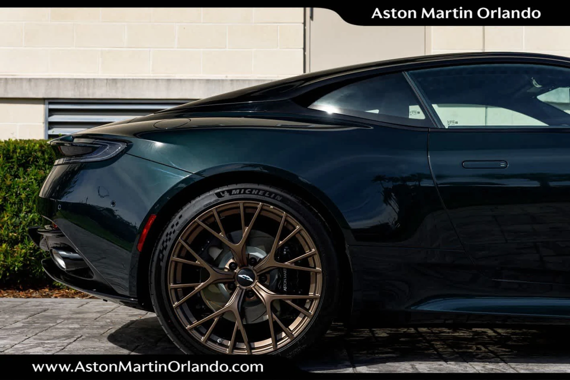 mph017_3476738615_18_2374321057