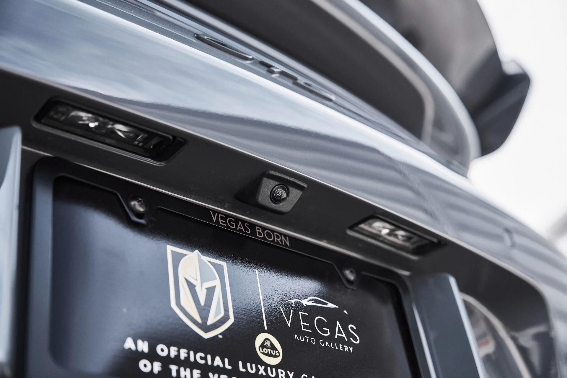 mph017_3477338306_Used_2025_Porsche_911_GT_3_1775332858_733acf21bb