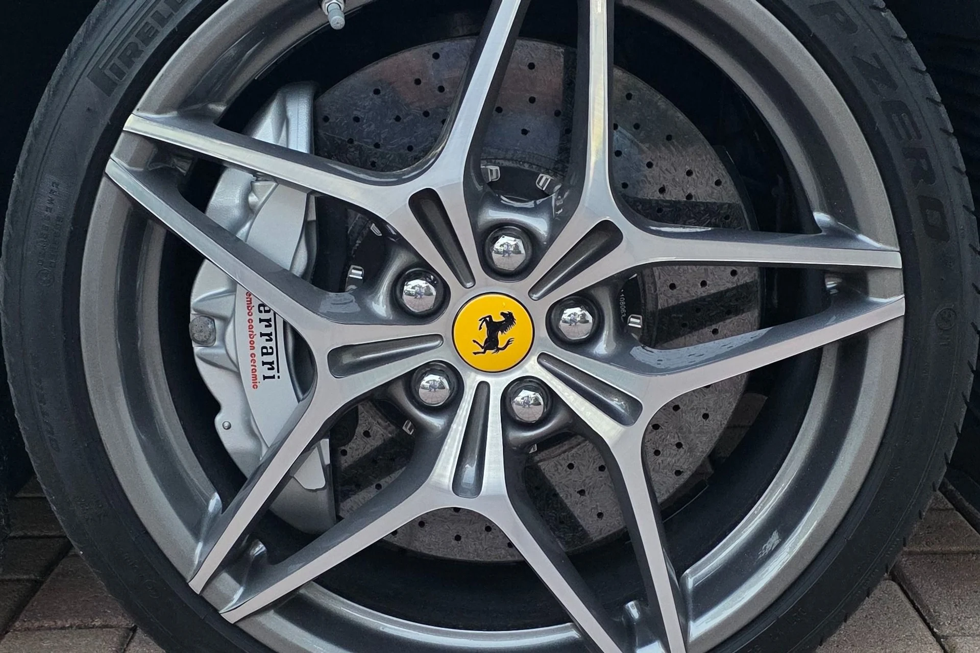 mph017_3481693134_Used_2017_Ferrari_California_T_1763593112_259001feeb