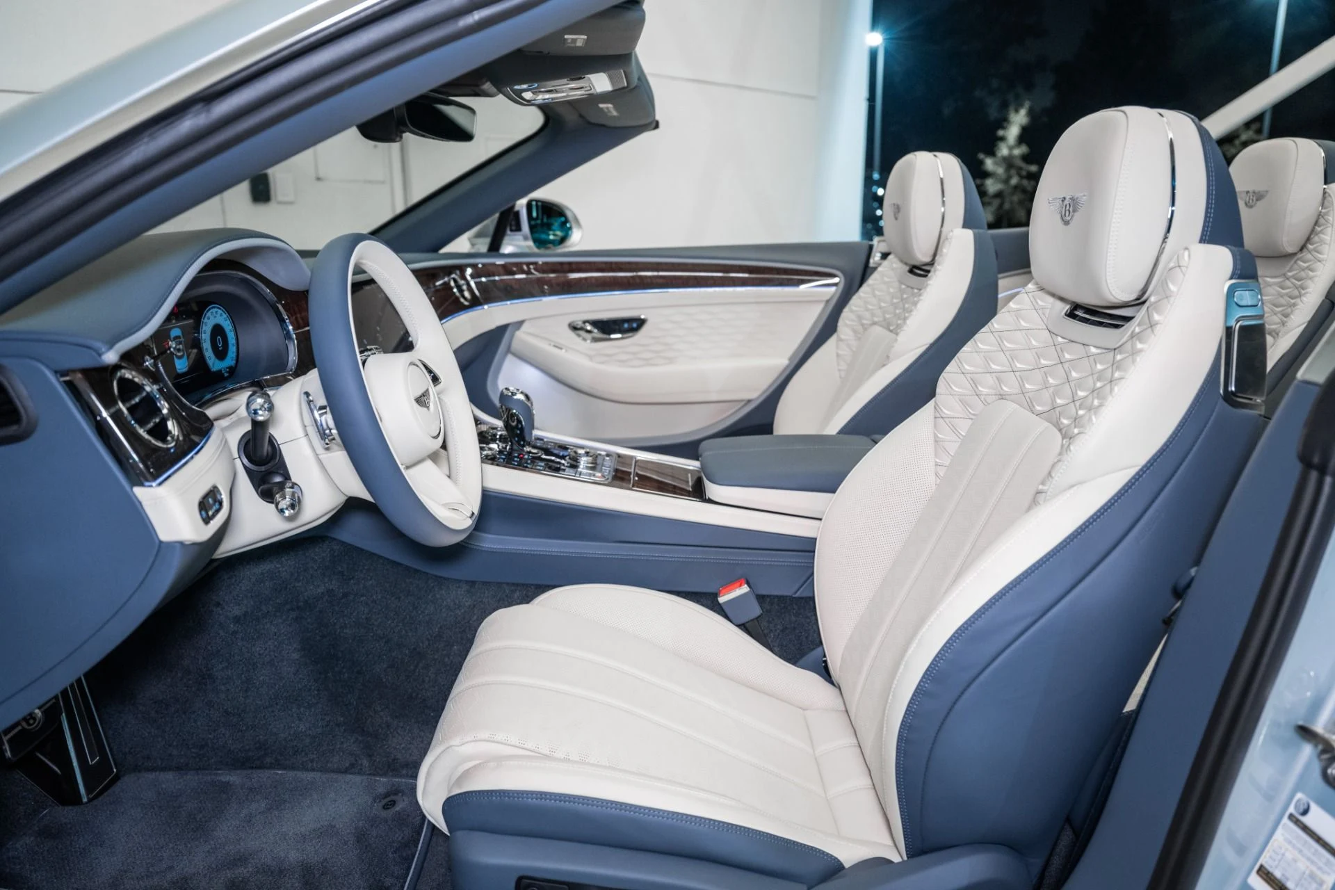 mph017_3481834011_New_2025_Bentley_Continental_1754062657_e8d68e3cec