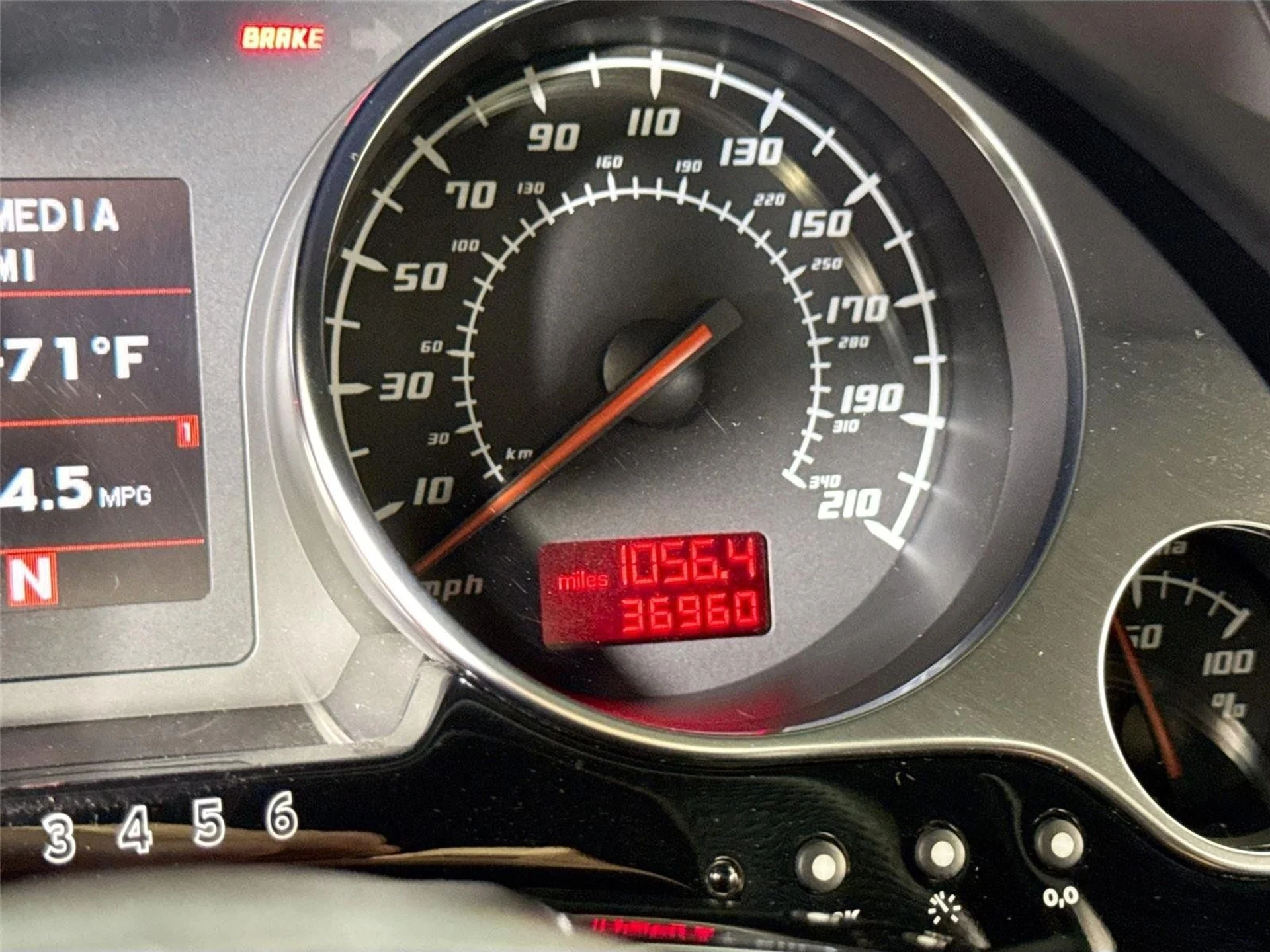 mph017_3496044595_d9cfa38825d5c23dc12ff55e8807d1b6_940bc24437