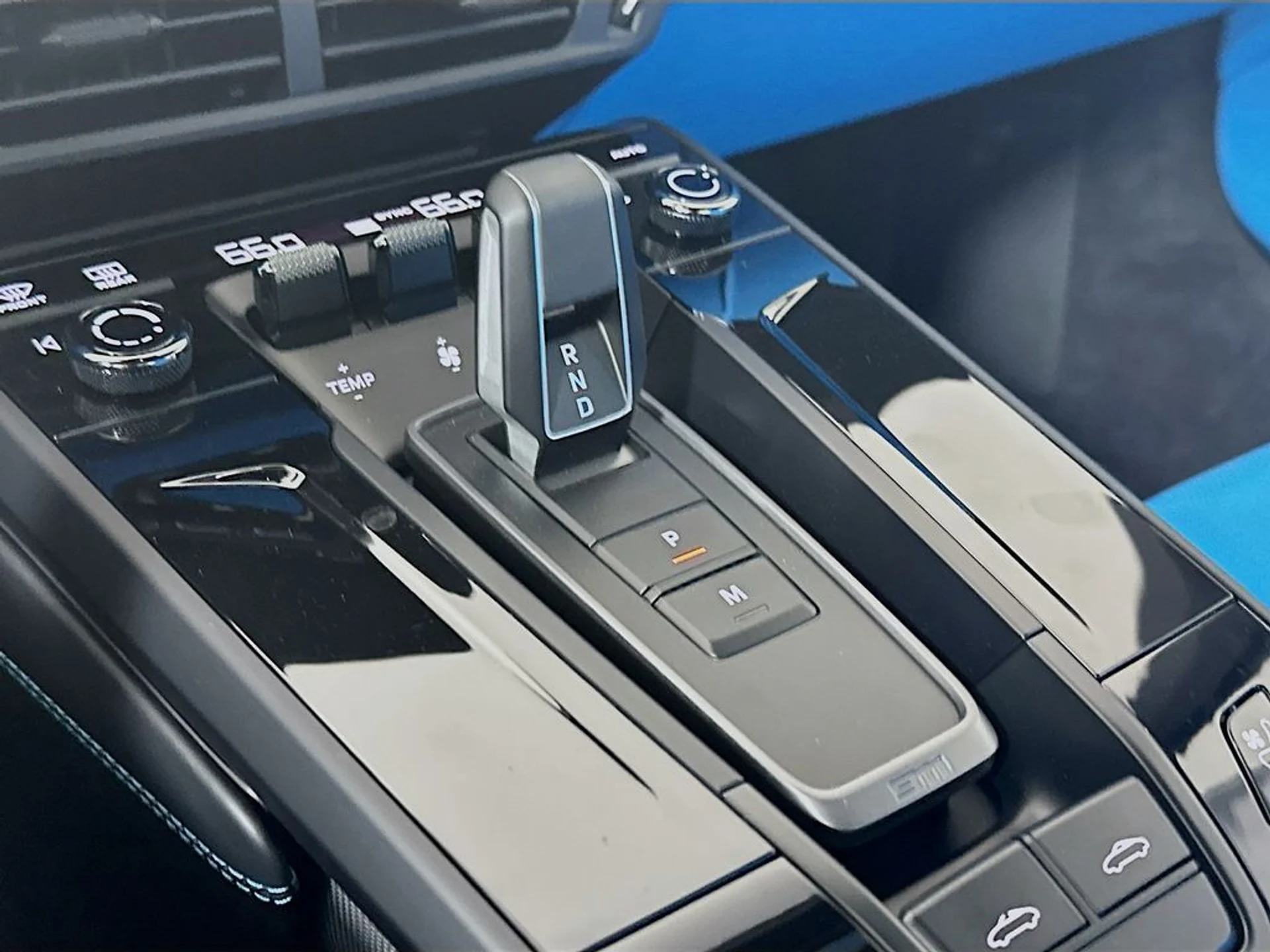 mph017_3498302126_940aae9c992b8b2b6f7b41d89868d0d9x_6a33ed7fb3