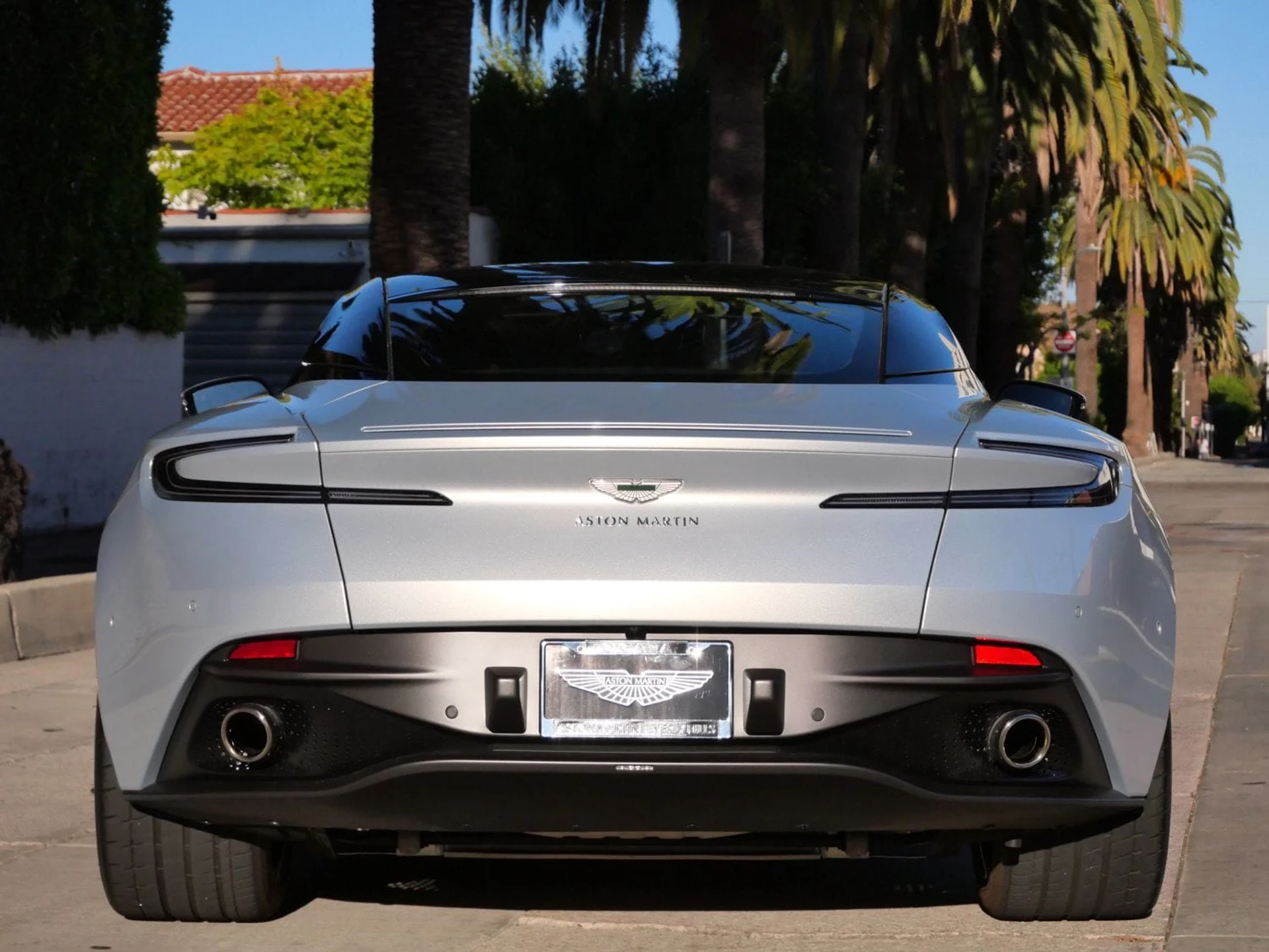 mph017_3502559907_c4515bcc1afbe985f5201f54bf3e64f8x_f1189ef6a9