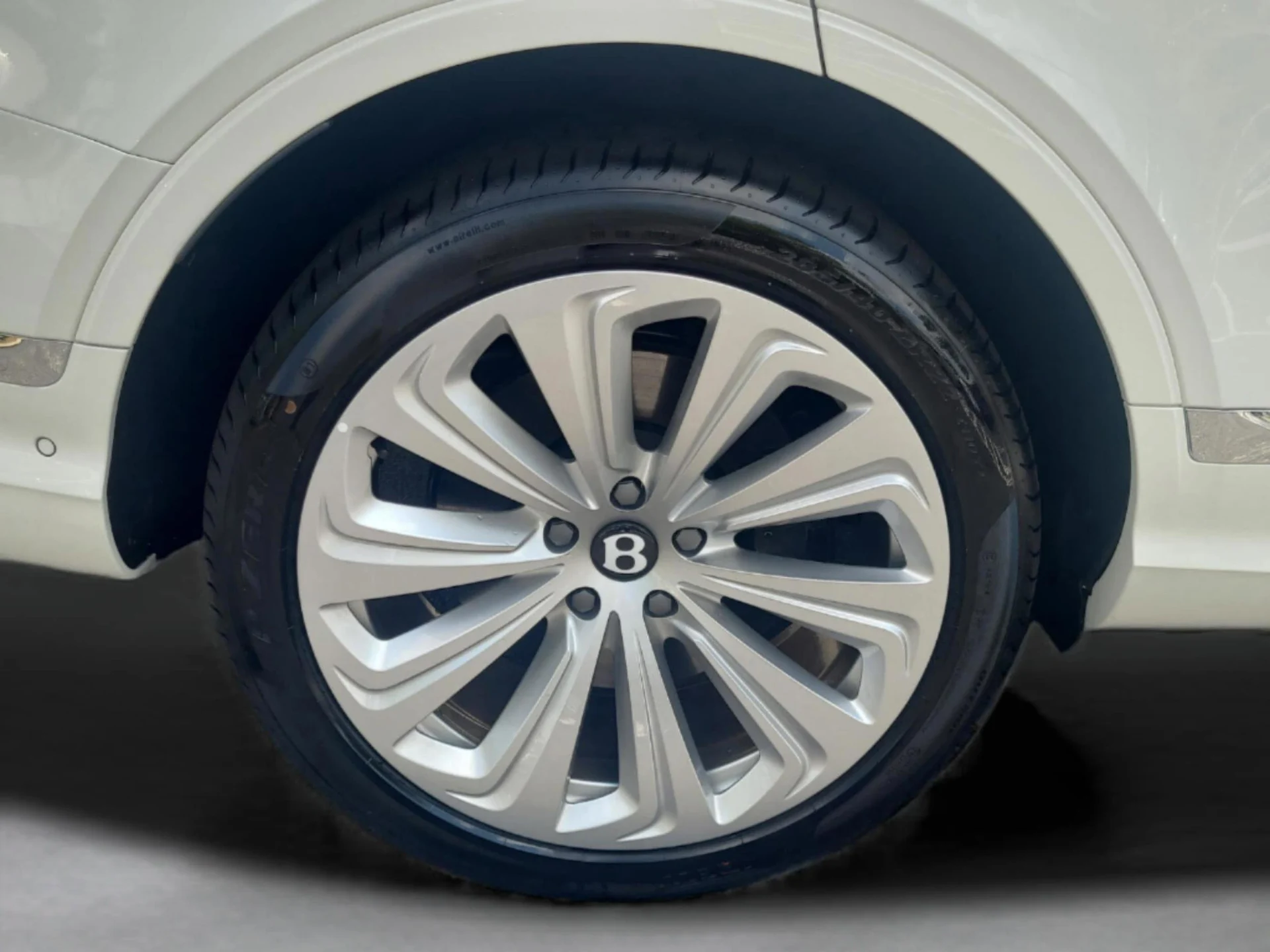 mph017_3506529086_5884e20b896f98f56e3965ea970cc82bx_3e480f5d49