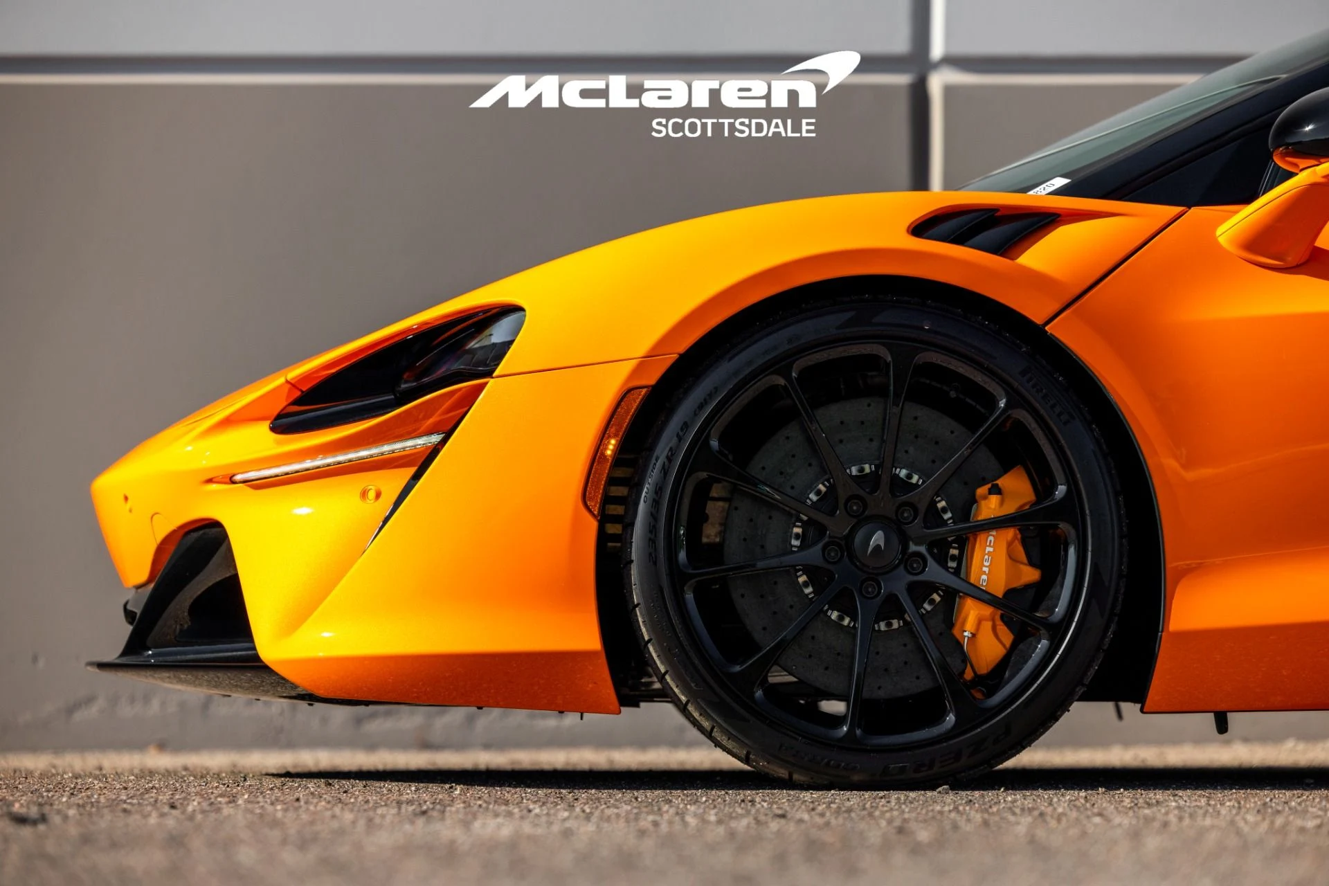 mph017_3511379883_Used_2025_MCLAREN_ARTURA_1724732382_c508f54ad1