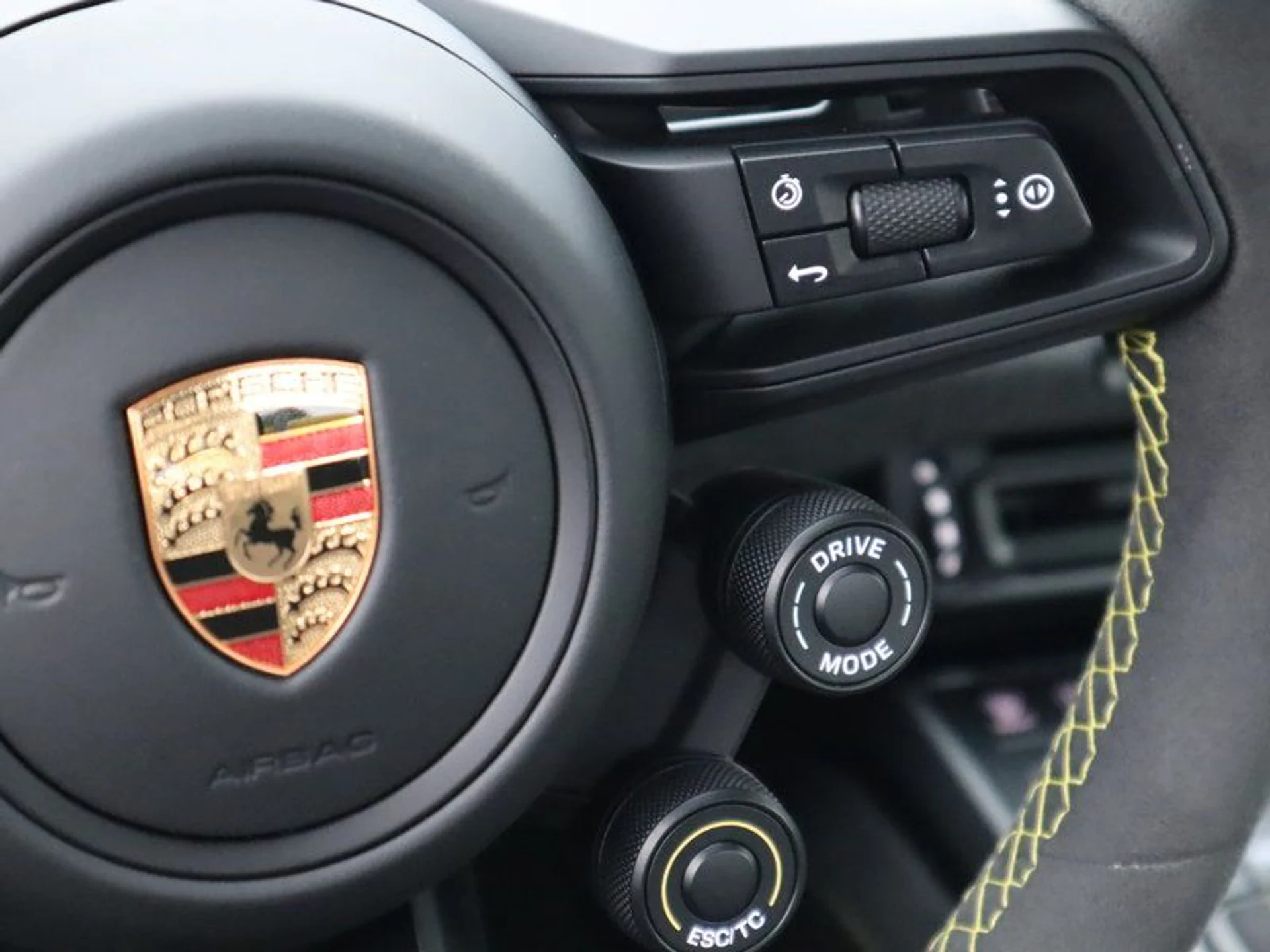 mph017_3520201058_37193157_01204_aa8883f89ec3d3b97907ade4e35c1f42_8942ed03bc