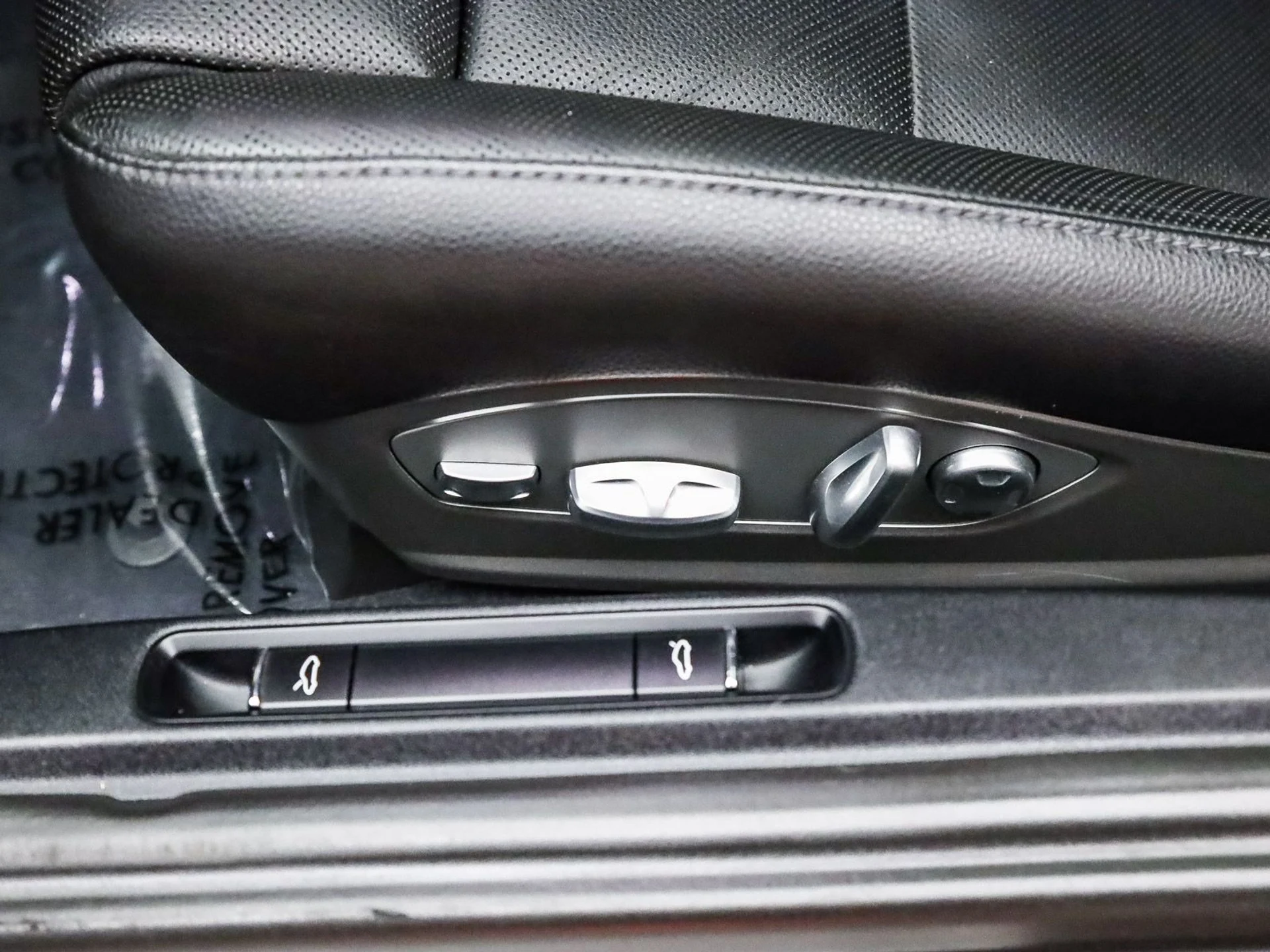 mph017_3520387479_bf39fe19128bcd97da04b4677413007dx_d8bbdafb75