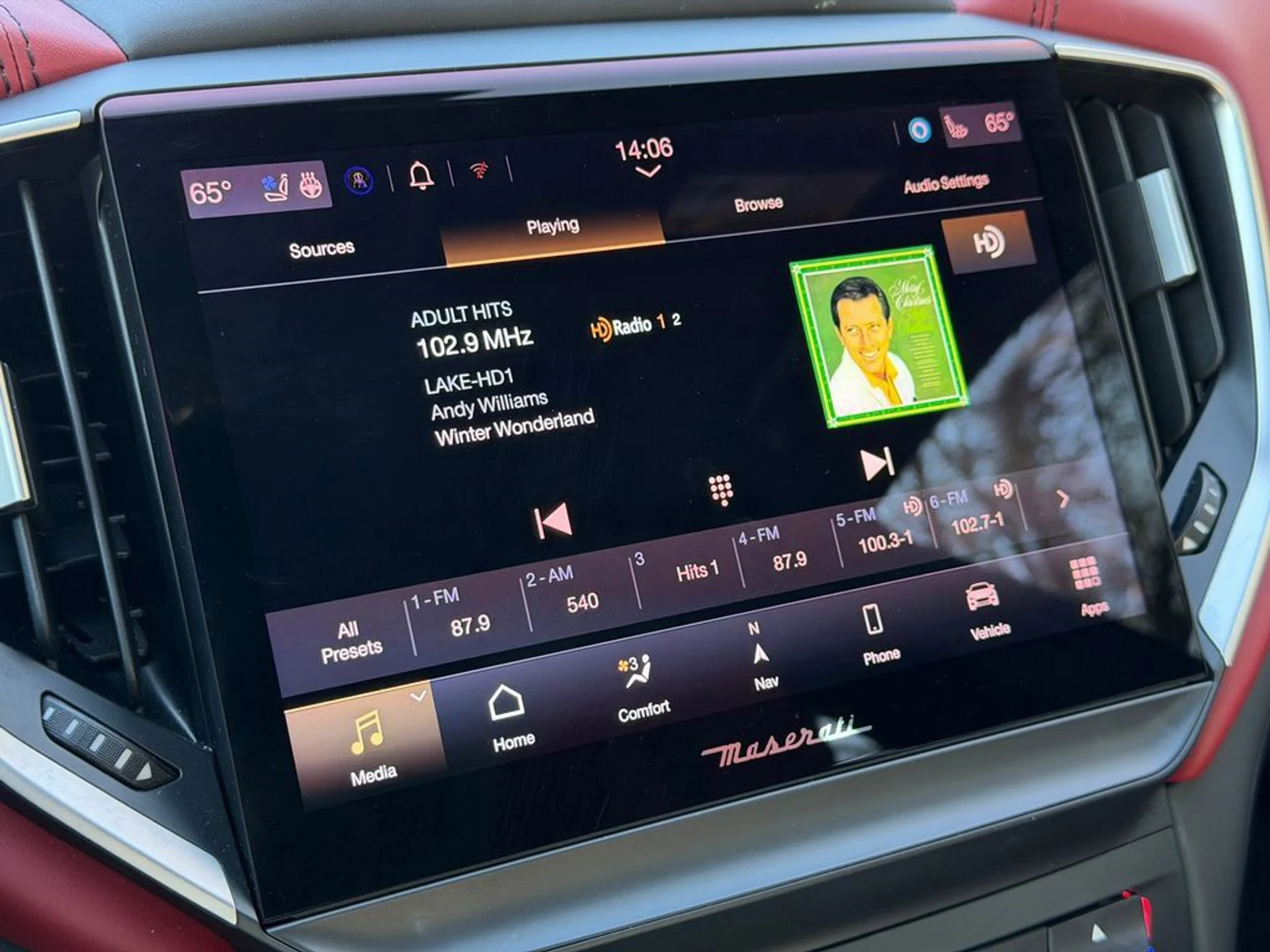 mph017_3525081870_8bb379f4eba745368b178ffdf757305d_3988fead92