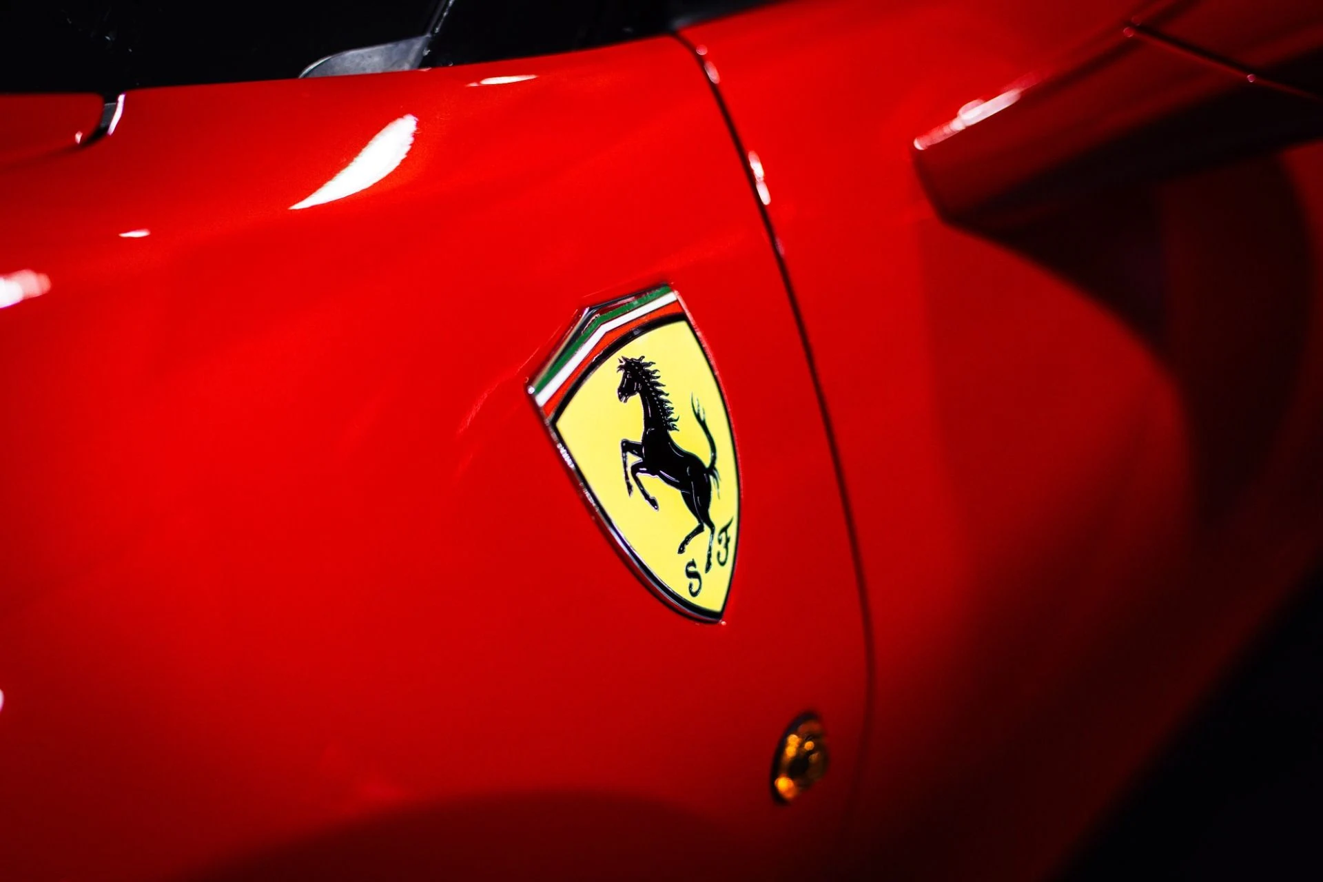 mph017_3527814868_Used_2016_Ferrari_488_GTB_HUGE_330k_MSRP_20_K_in_HRE_and_Novitec_Mods_Race_Seats_1770929590_fe27958835