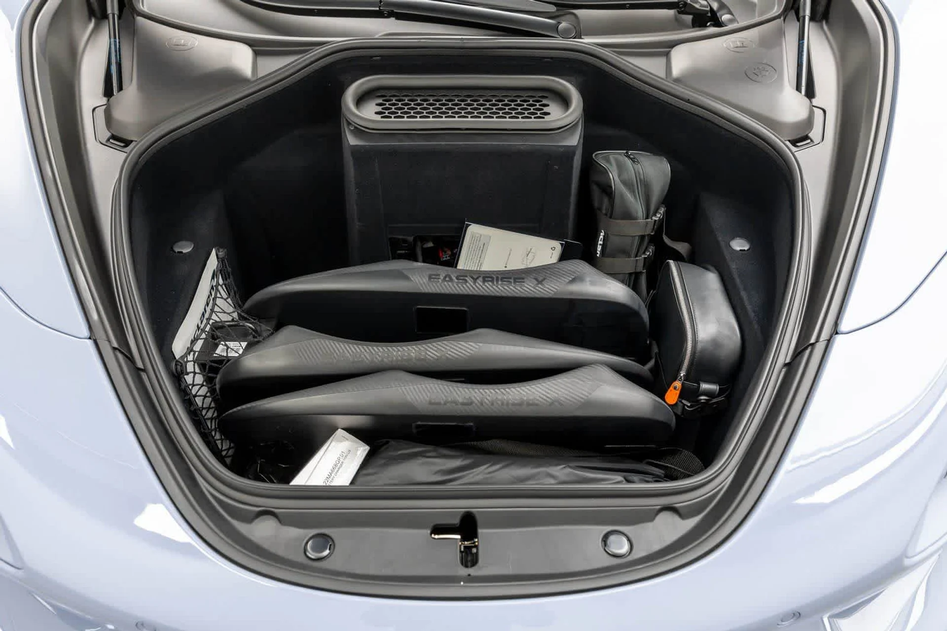 mph017_3534228550_18_03f9a4c2ee