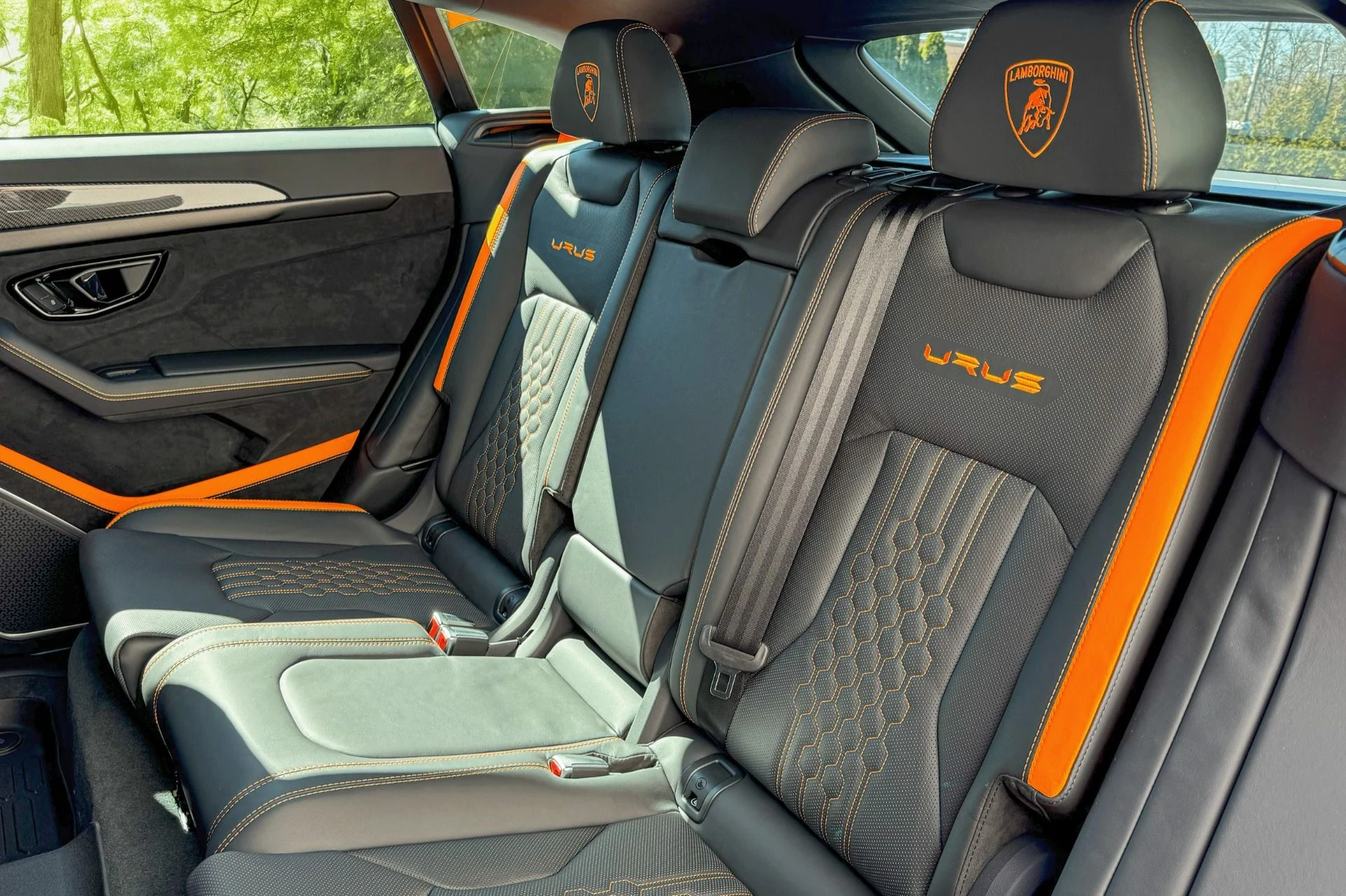 mph017_3536044375_Used_2024_Lamborghini_Urus_Performante_1741676179_482be43c4b