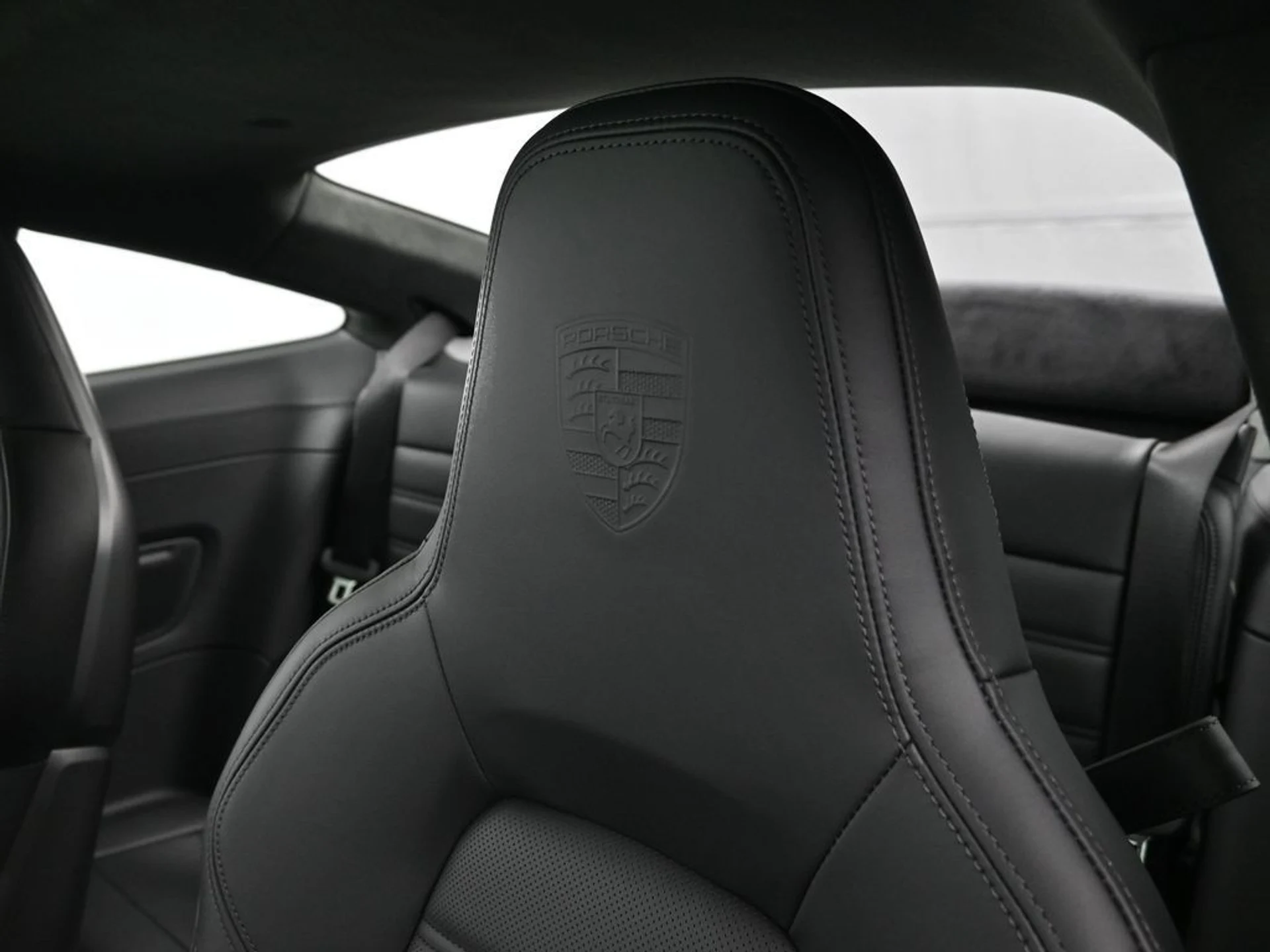 mph017_3538946734_fd8666eead32757c8eee505b183dd8abx_6855846417