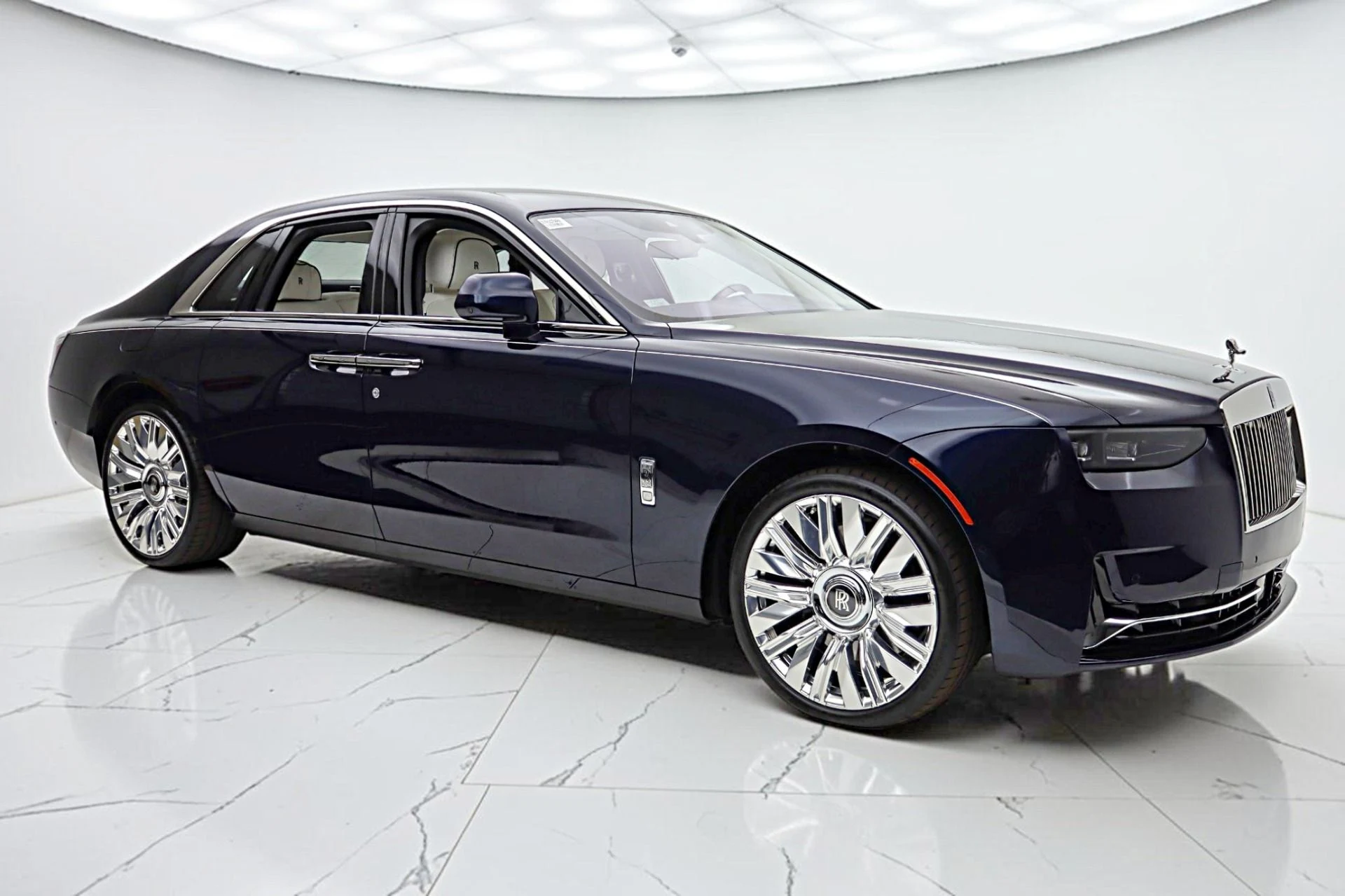 mph017_3539729472_New_2025_Rolls_Royce_Ghost_LEASE_OPTIONS_AVAILABLE_ecf954b1de