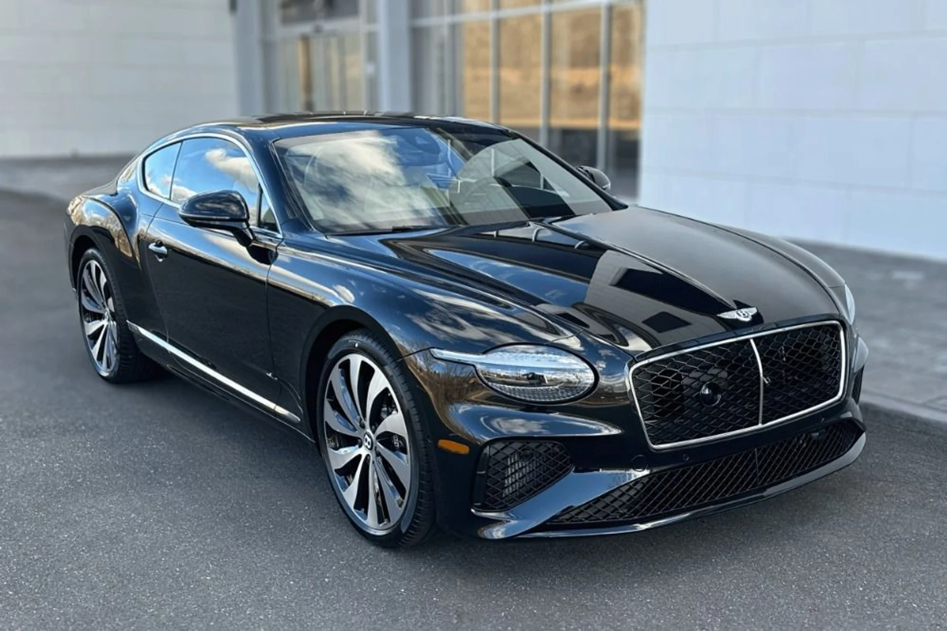 mph017_3544590608_New_2026_Bentley_Continental_GT_GT_1765799152_6f0b0ef705