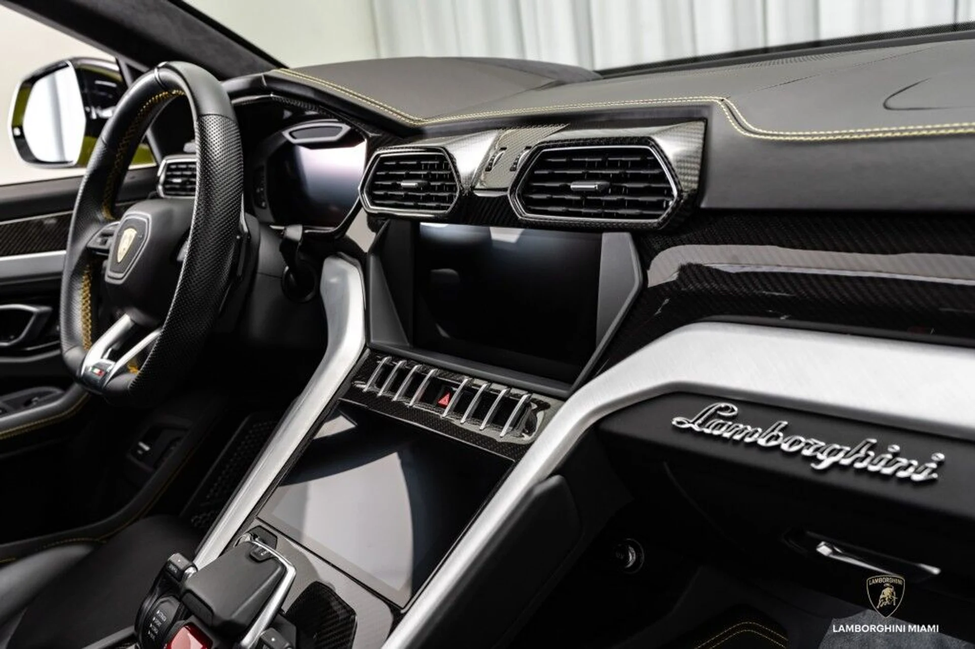 mph017_3549151437_157c5ec08742f25fd781f245499ff932_4a47a471ff