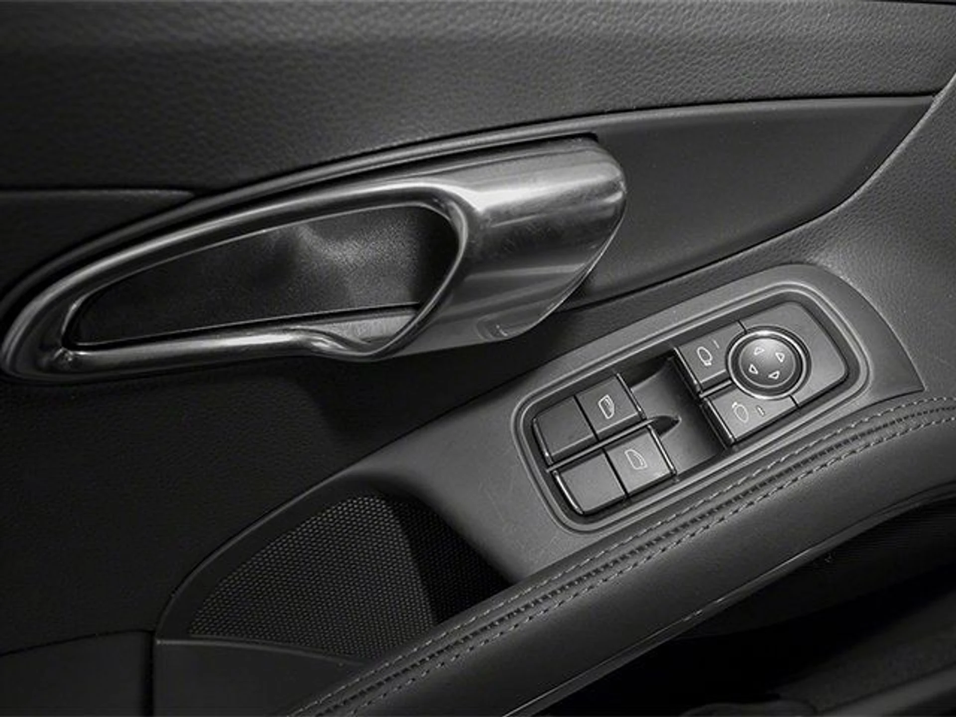 mph017_3550487828_2b740ce8c4dcea8693682ee9ddfc7b24_807524a53c