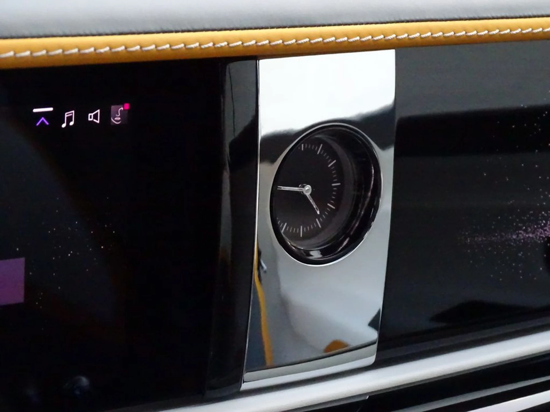 mph017_3551445855_783e75d26e3c85222585bfd738858121x_1510d007de