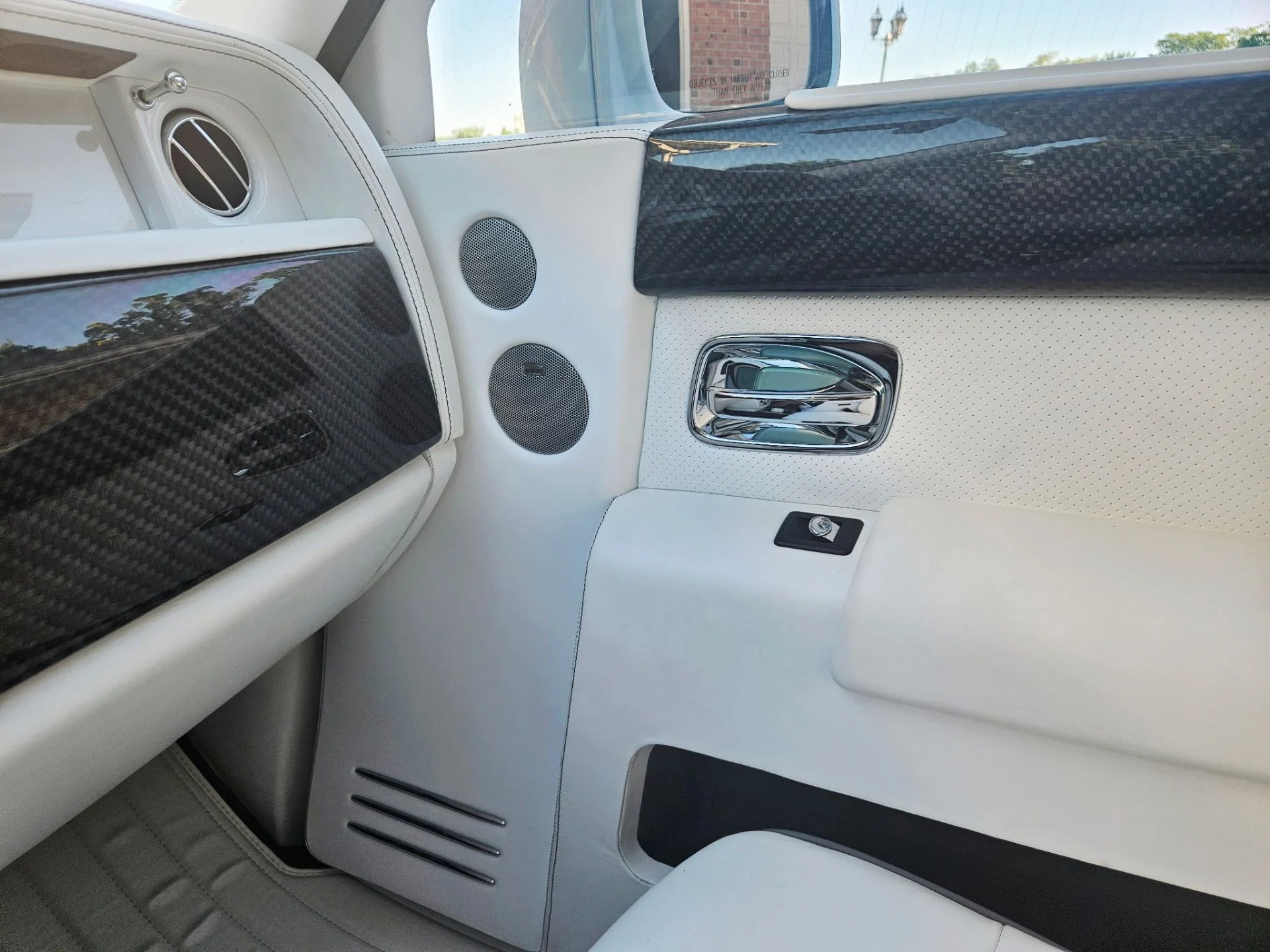 mph017_3555392664_Used_2007_Rolls_Royce_Phantom_1782166854_9250995e0c
