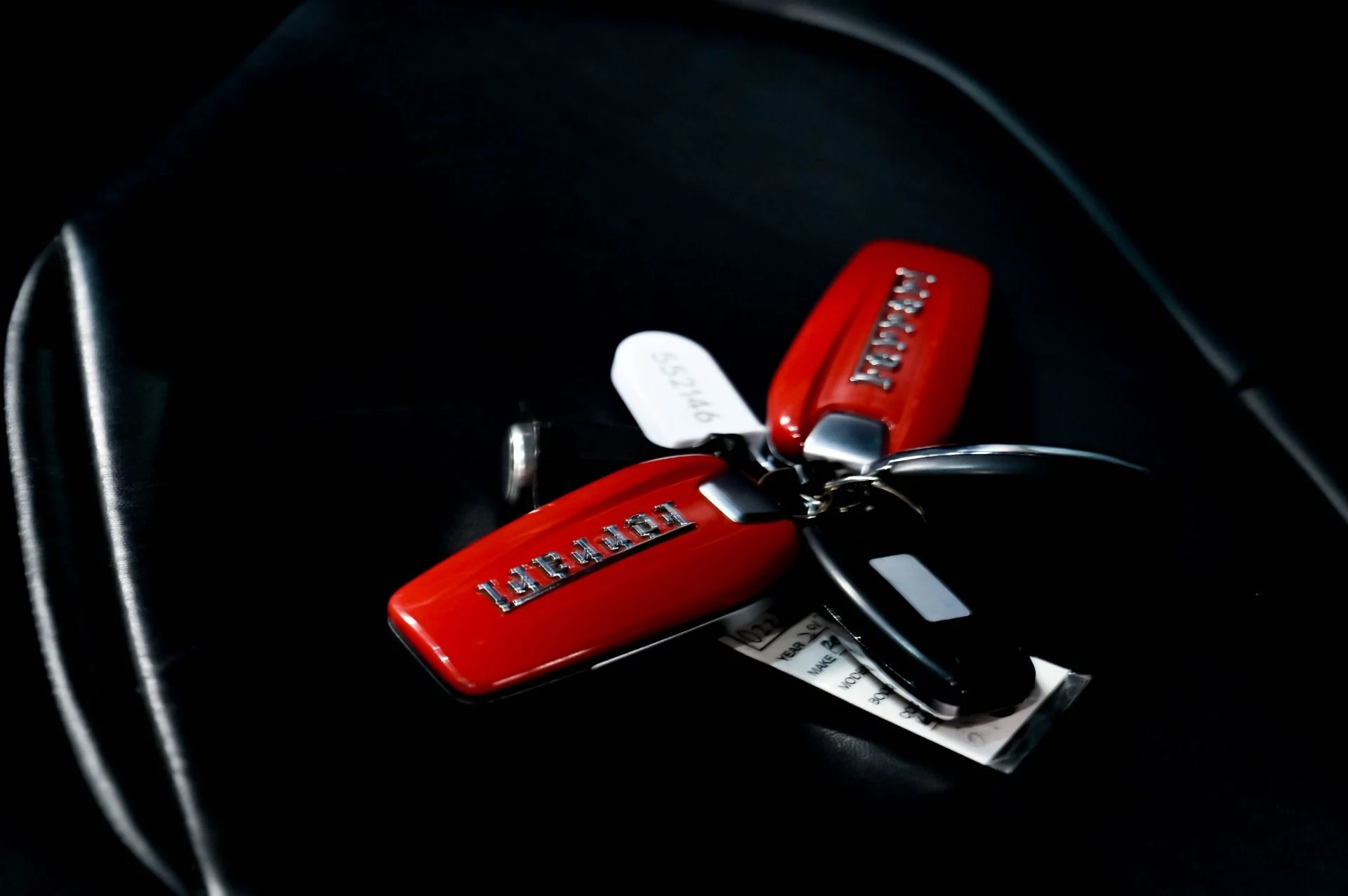 mph017_3558531658_Used_2017_Ferrari_GTC_4_Lusso_V12_1782513780_ddfdb279cb