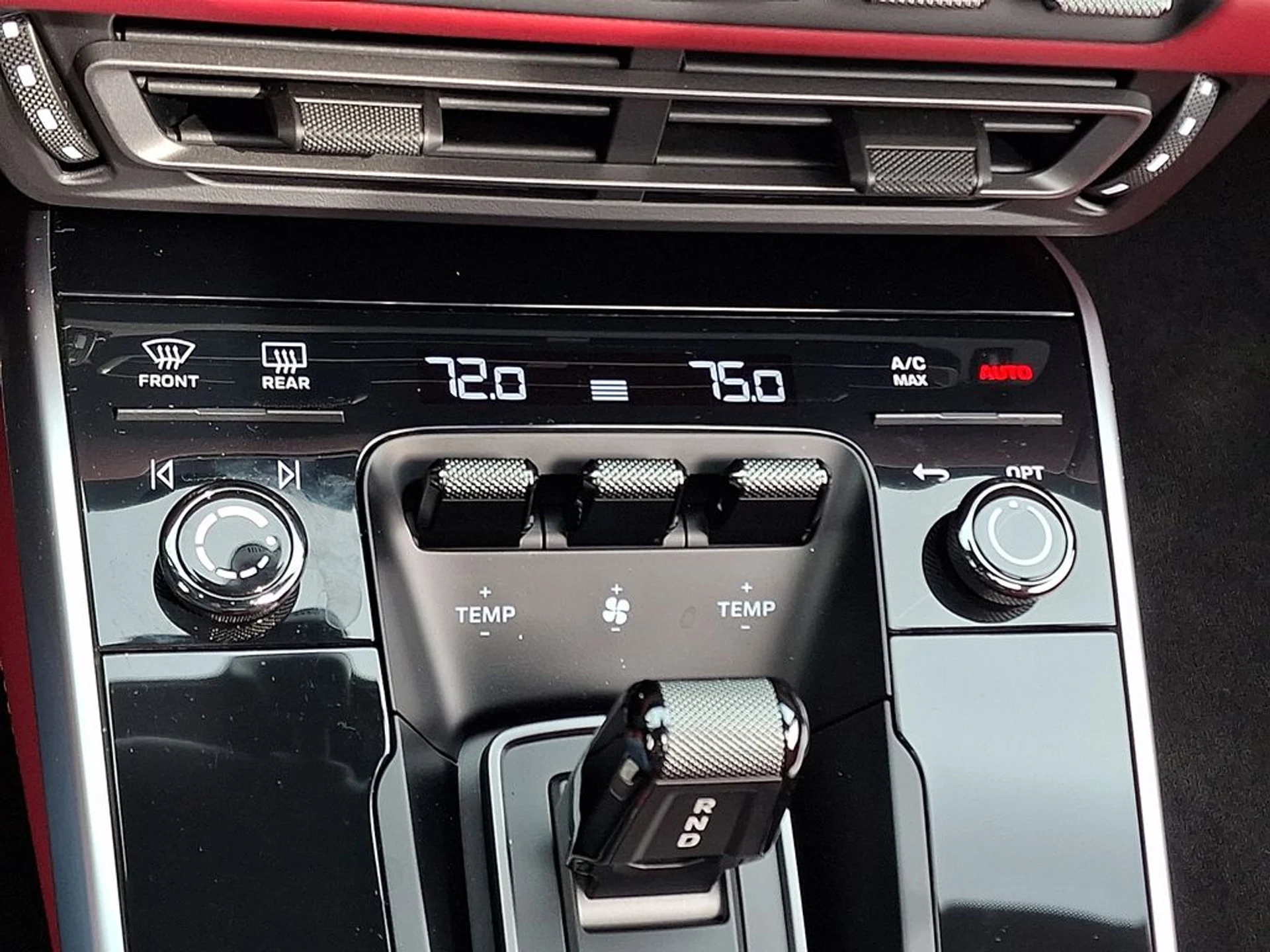 mph017_3560321538_bacd197a5a08354f36c5663348c58e6fx_6b68f8736c