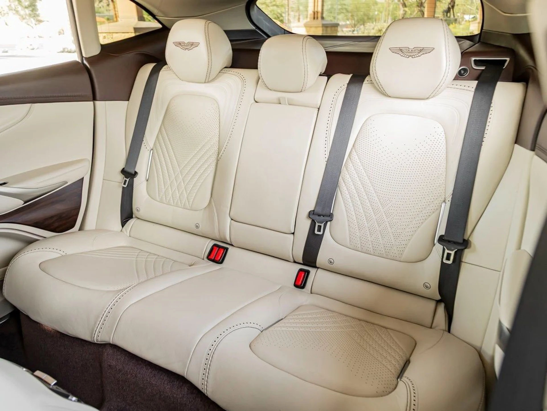 mph017_3565353555_18_c7bb551b9c