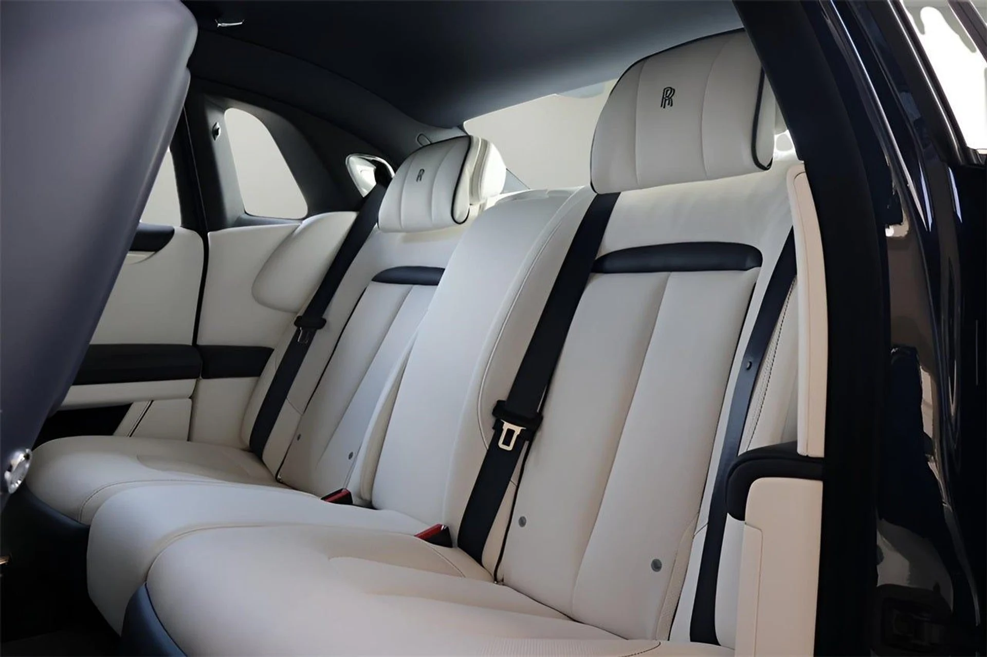 mph017_3568717254_18_910a056e0d