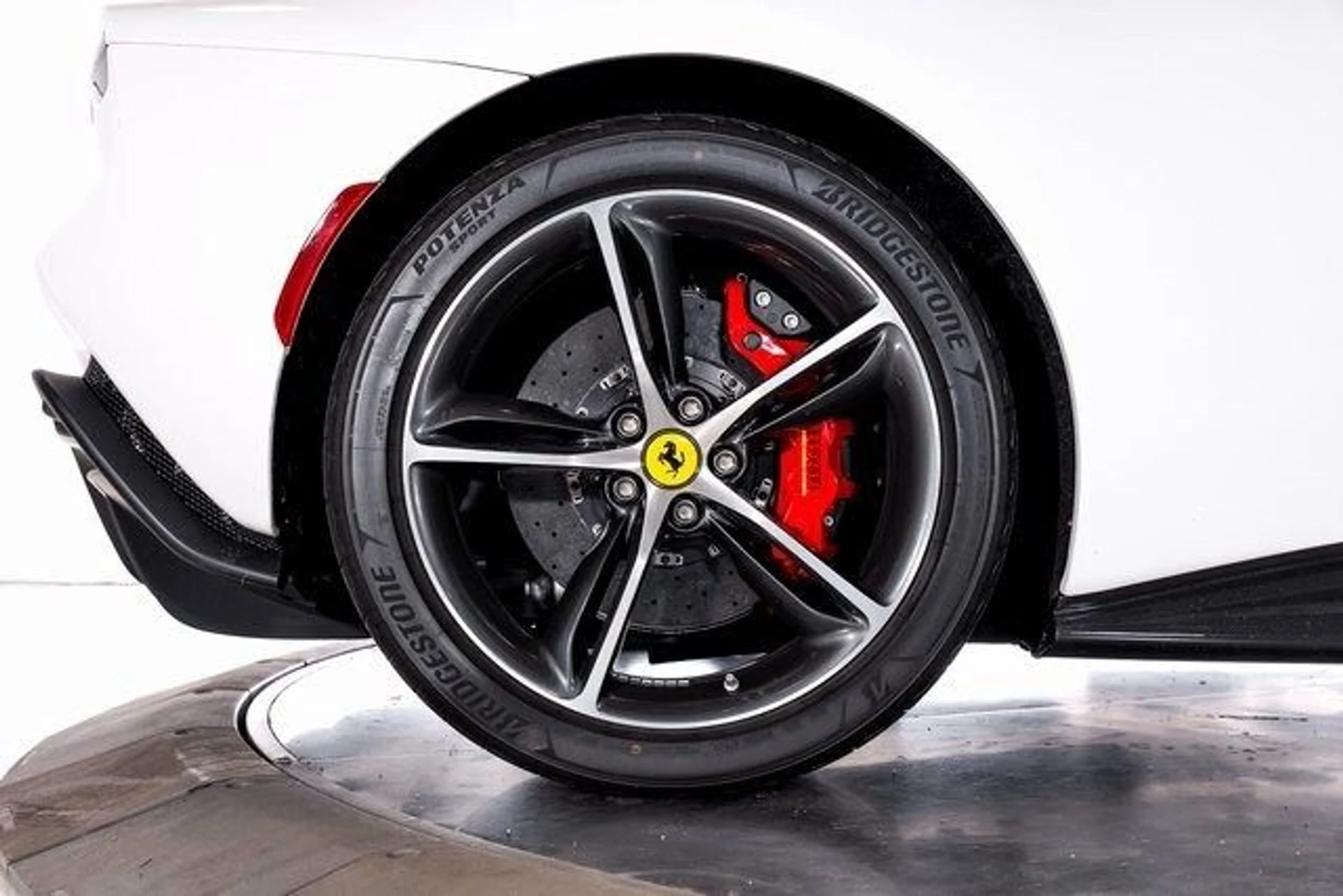 mph017_3571775520_6b12e3da16feb8045e90eb36ae90bf02x_4d0405d4a0