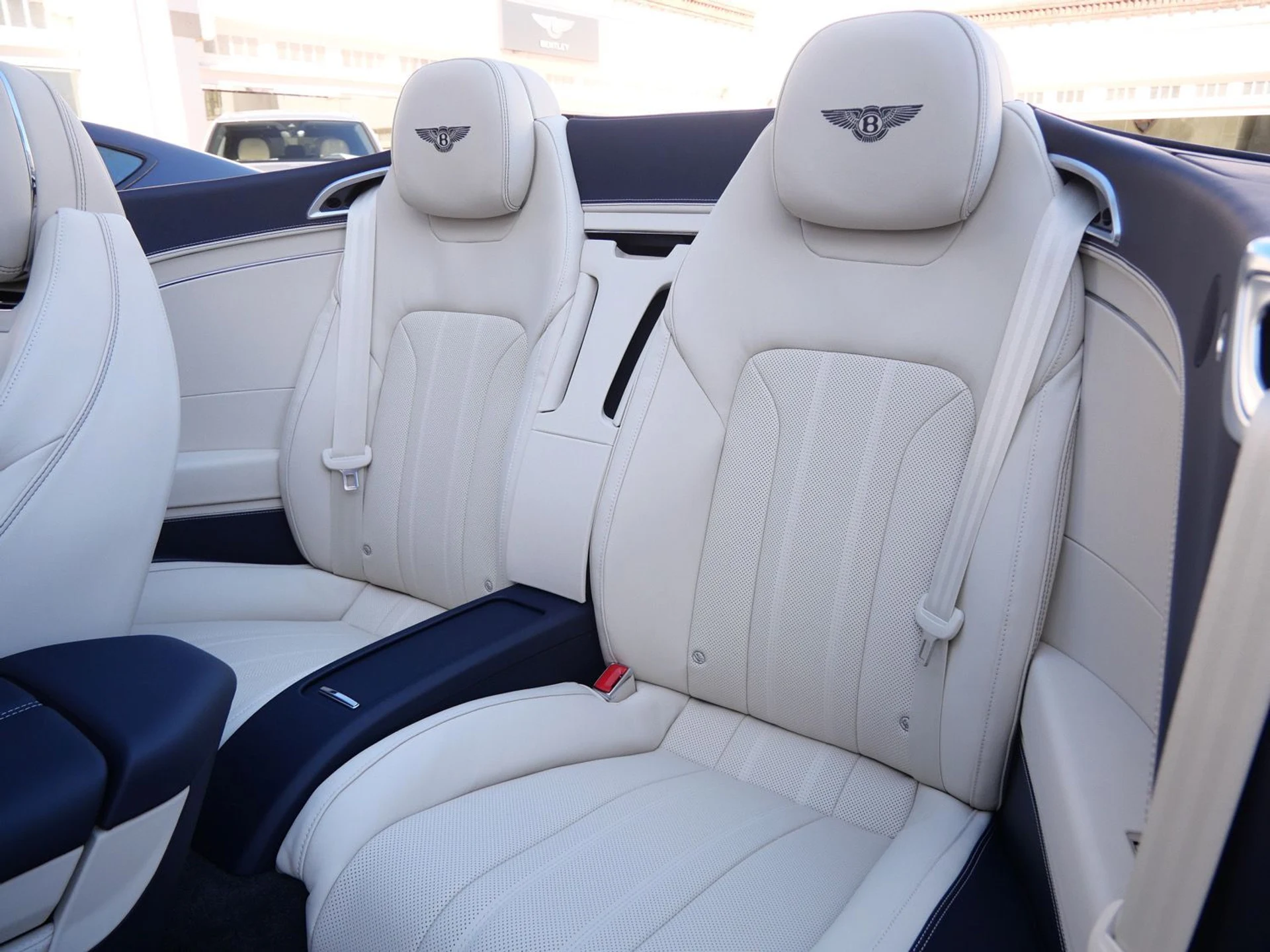 mph017_3581688400_6a20ae31f9ed57074de4b1bbe4d89152x_b13a44fd8f