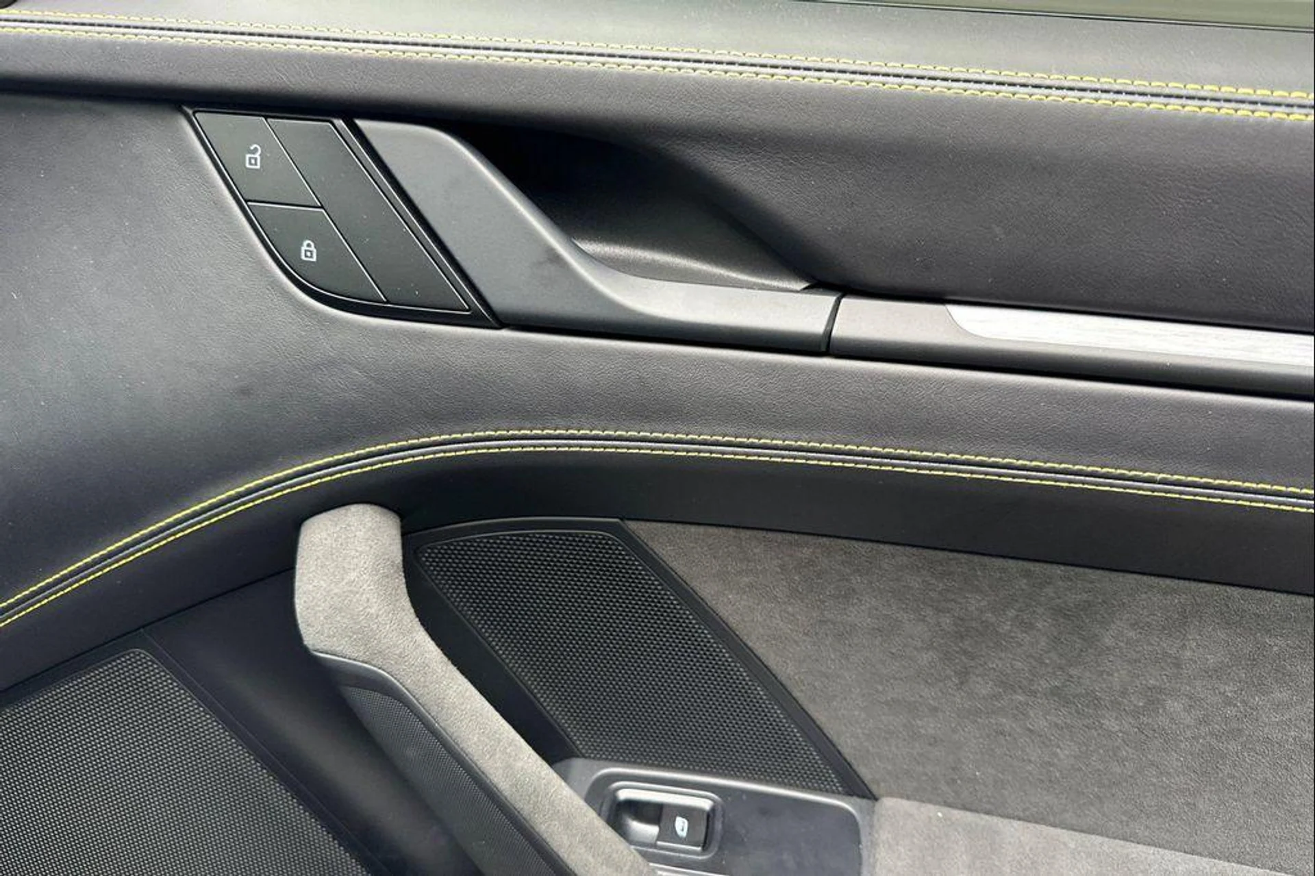 mph017_3583824498_RAB_7y_SMT_Okxtc_DB_05k_Sk_Qdv1_F_Fs_41455e59b6