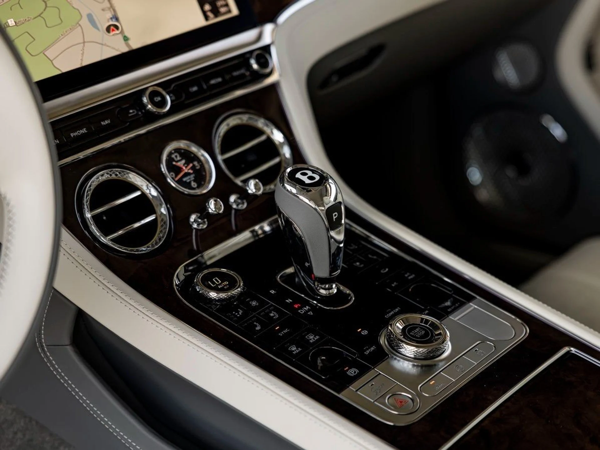 mph017_3588215006_18_db1c84574e