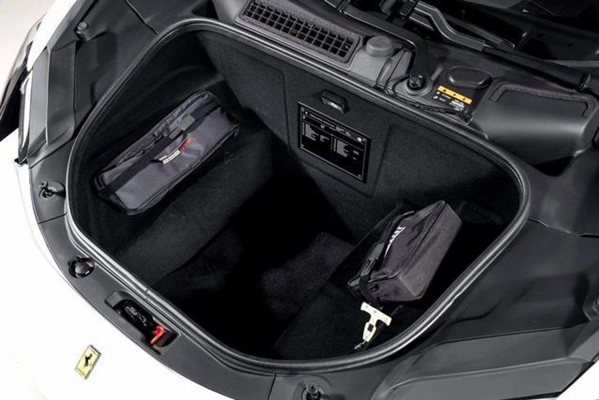 mph017_3588361874_04a2b5683617a3016a31bb21530c380ax_0fec4b0dc3