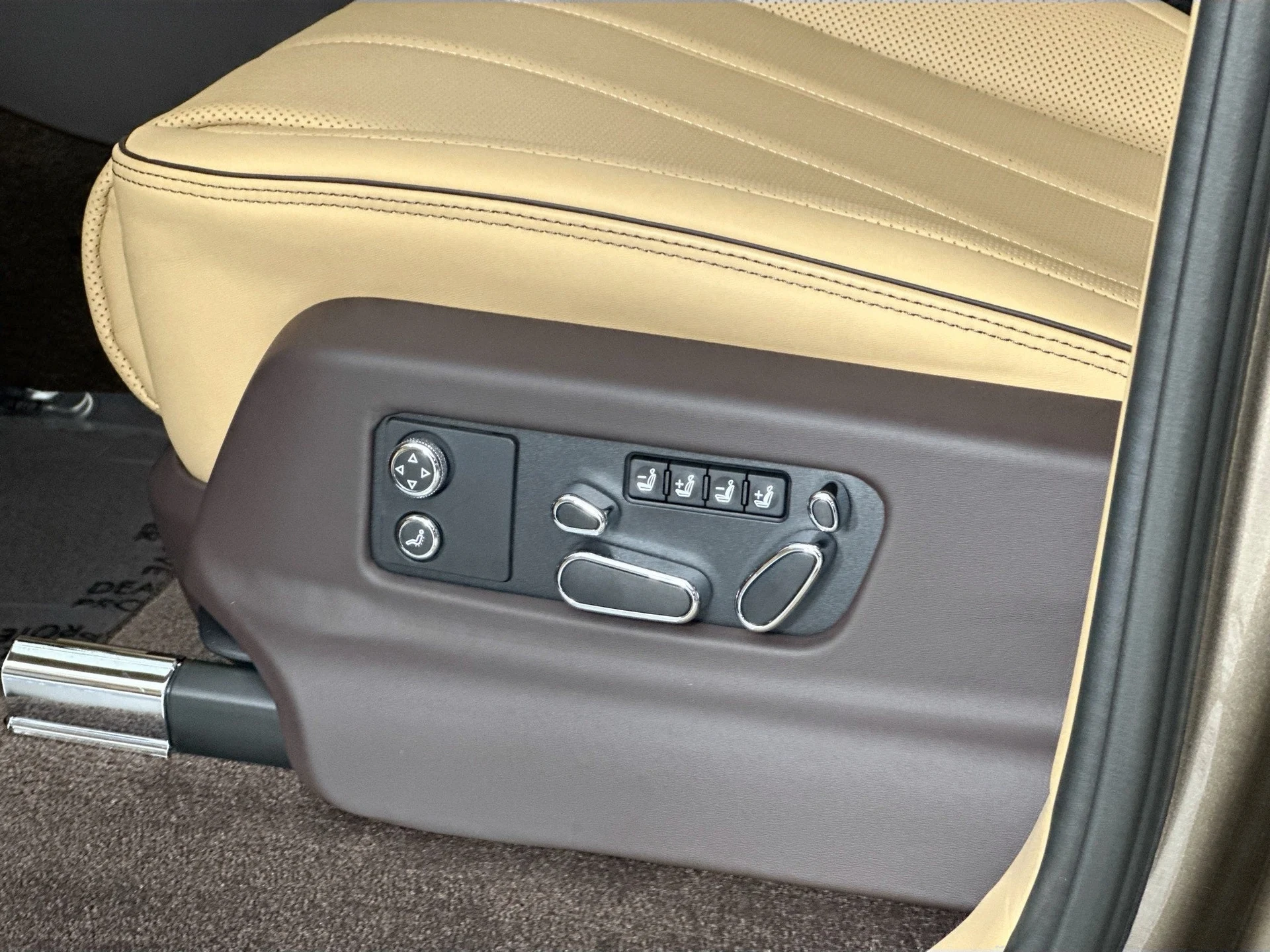 mph017_359170412_18_d0fe0b6173