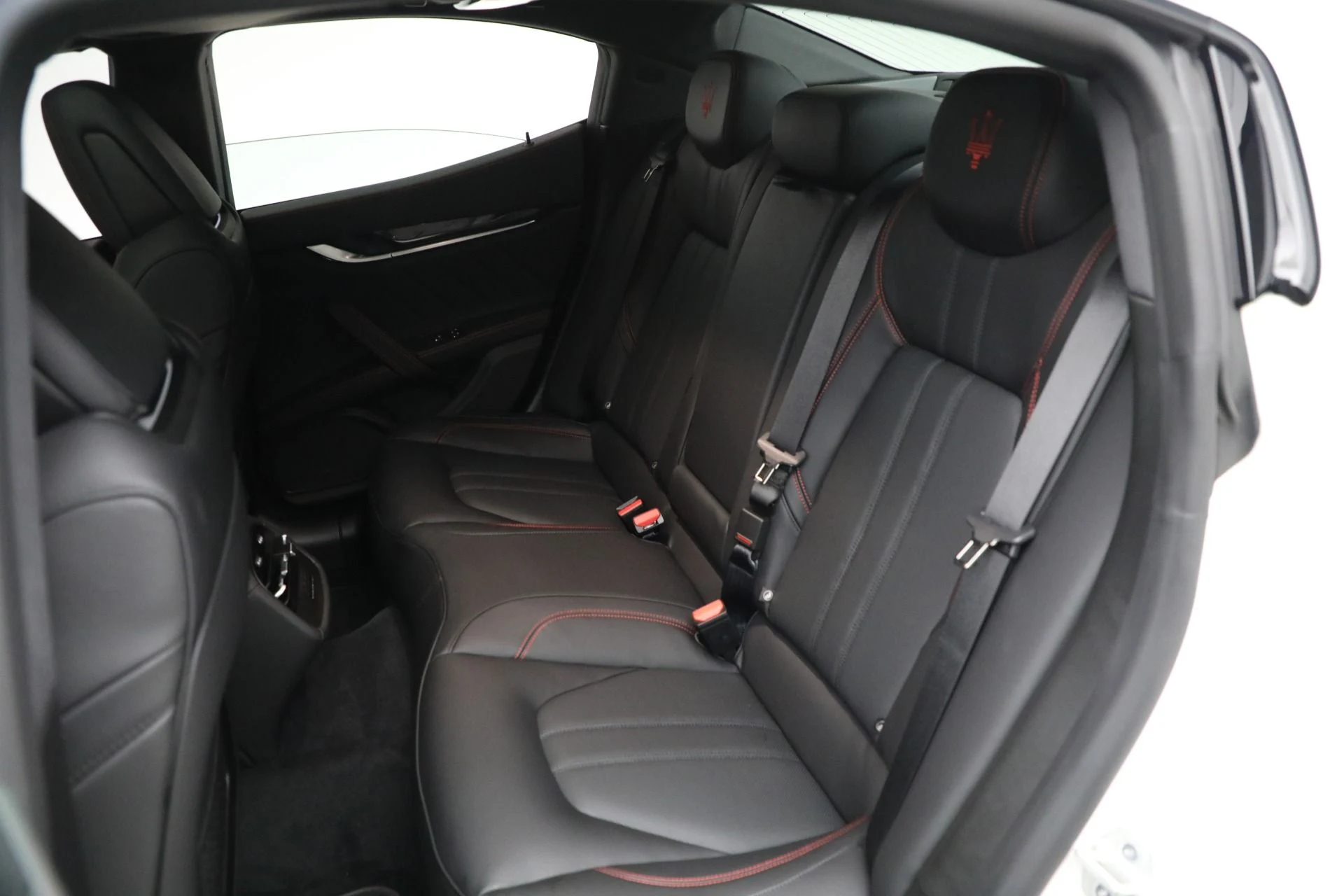 mph017_3596420275_New_2024_Maserati_Ghibli_Modena_Ultima_Q4_c2d0e5c1c9