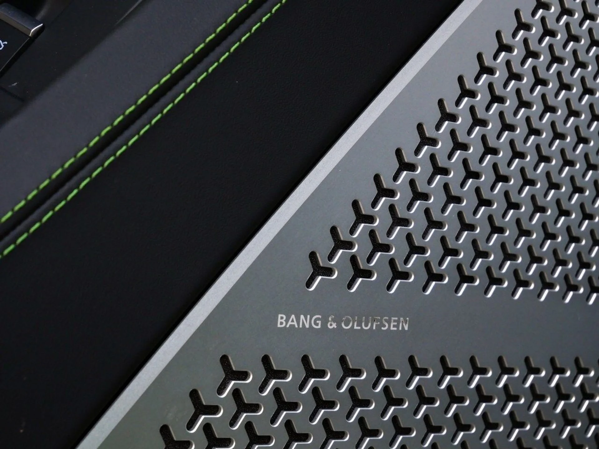 mph017_359802621_75ccfb578cbd9d1b497a9be85e228d96x_4b46c92517