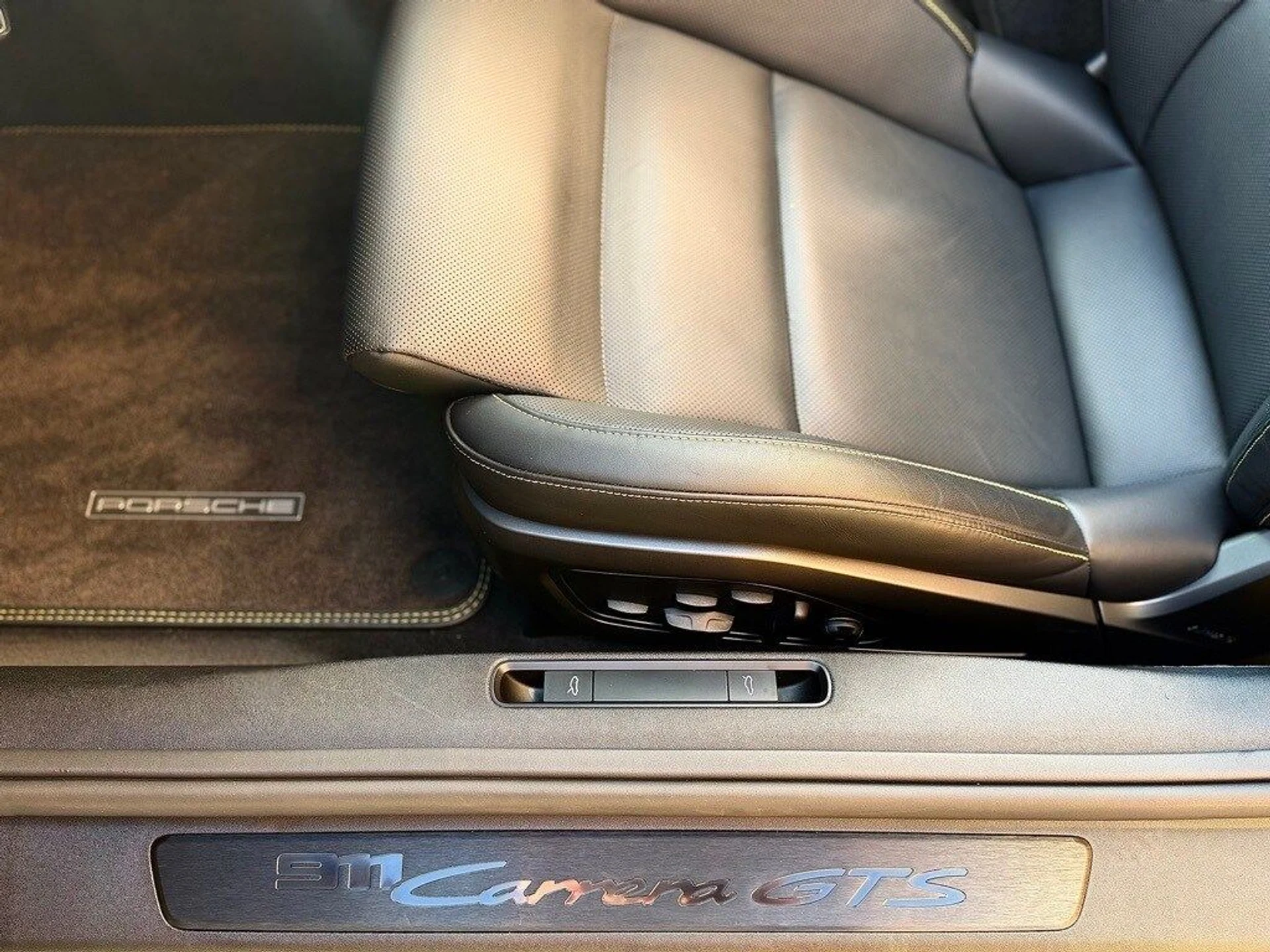 mph017_3599513866_d871a868460b1a63e4fa9827e6725d2bx_d8cc1058d1