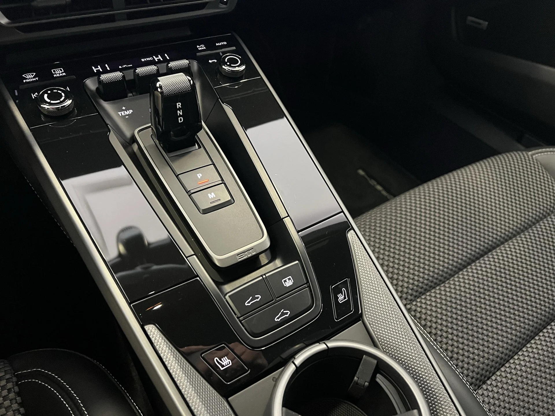 mph017_3599633664_7f5a84c855eb178adbb18e58dd4478b5x_5260fcbce9