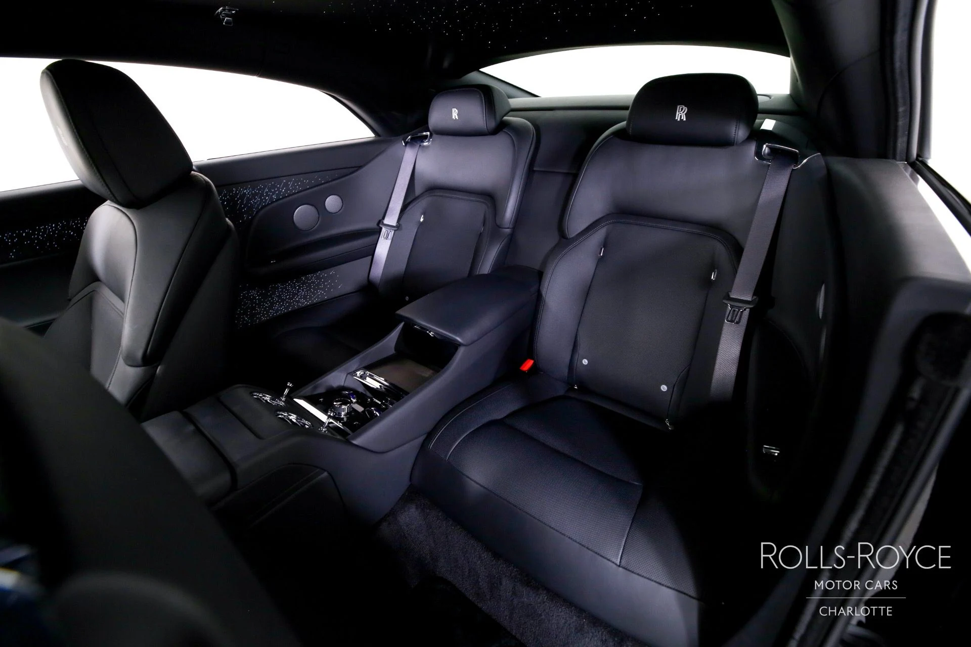 mph017_3600850900_Used_2025_Rolls_Royce_Spectre_1757533458_d7c8c13ebc