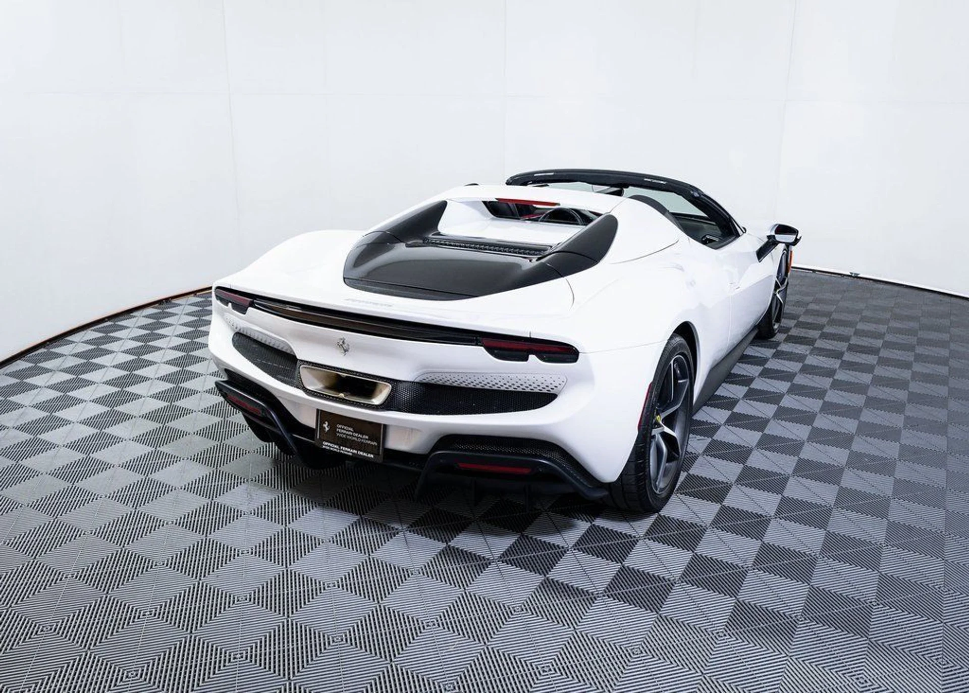 mph017_3603438127_028335e3fd597536ca102b7bf153534b_bb16684819