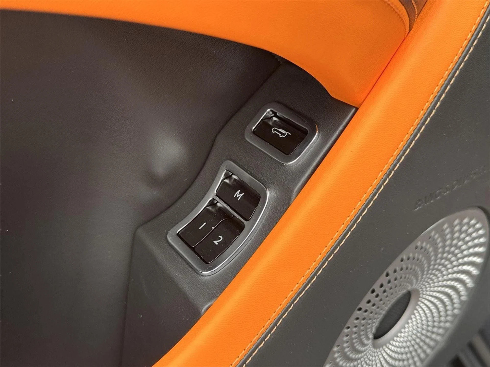 mph017_3618358977_8bbc76b7e67957d8948b6ee8d3af6e0e_c5543f3029