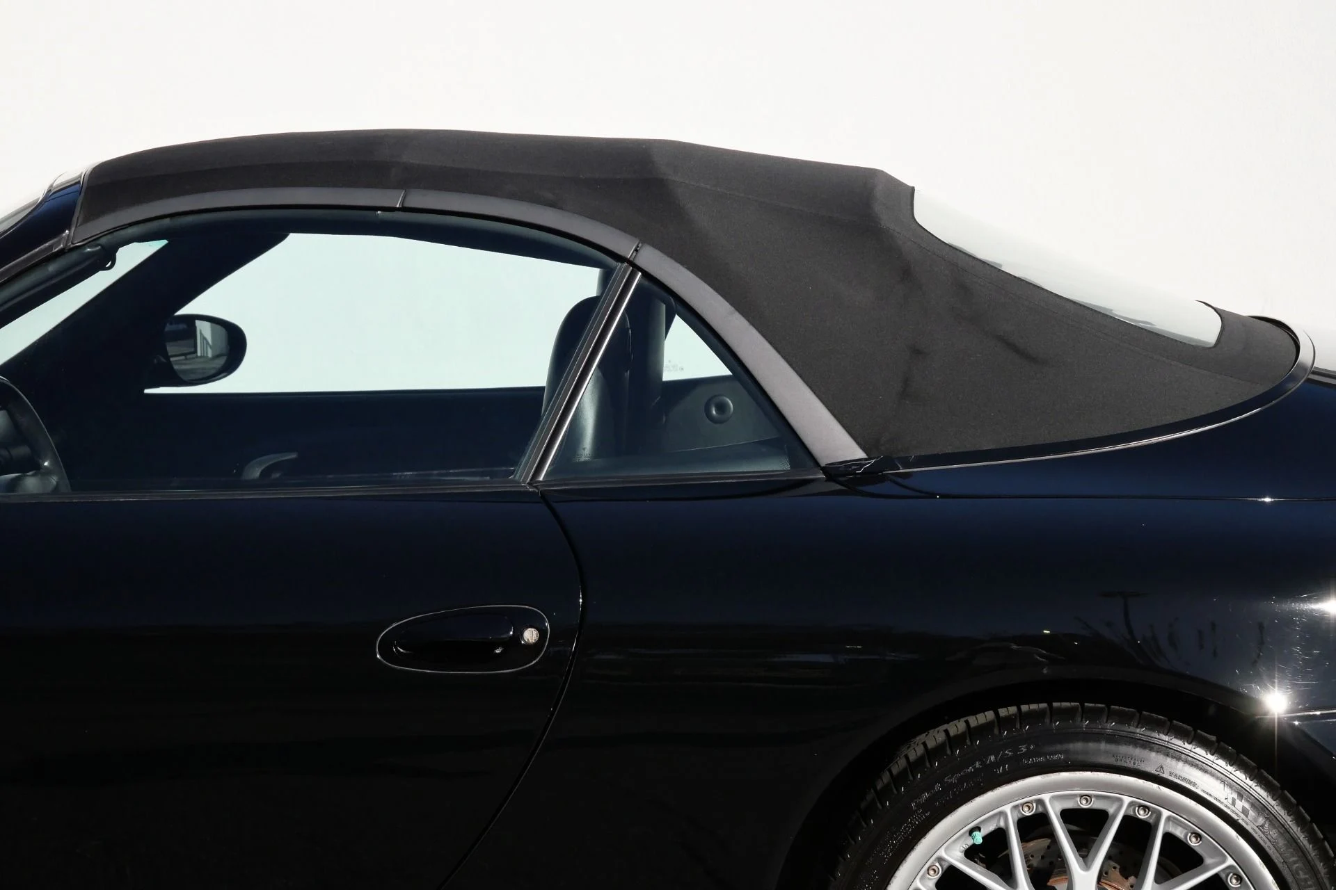 mph017_3628400364_Used_2000_Porsche_911_Carrera_Cabriolet_6_Speed_Manual_Sport_Classic_Wheels_Well_Optioned_1764950738_b2b2e7a8a7