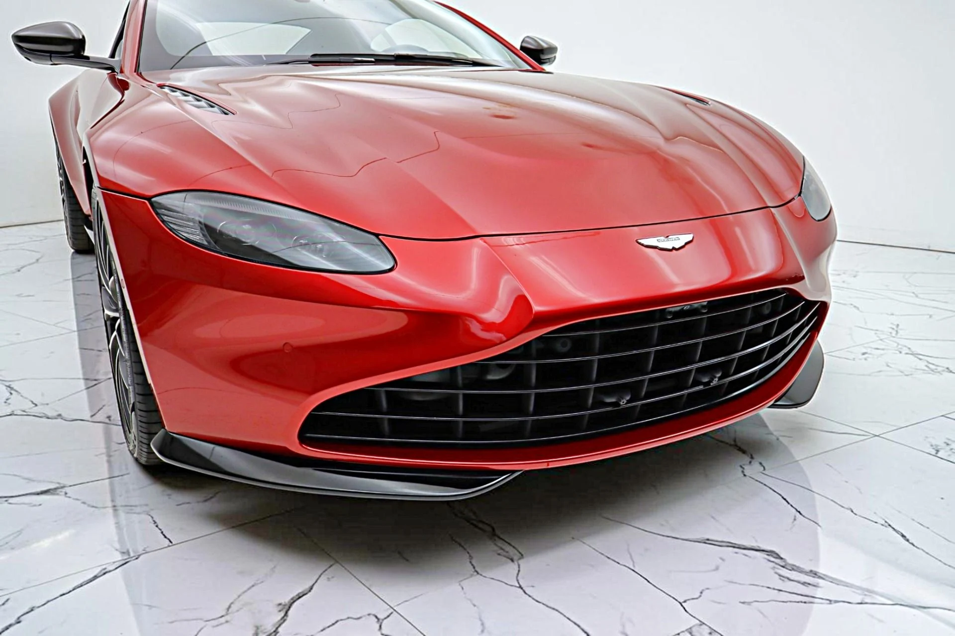 mph017_363201432_Used_2023_Aston_Martin_Vantage_Coupe_0345b69fb5