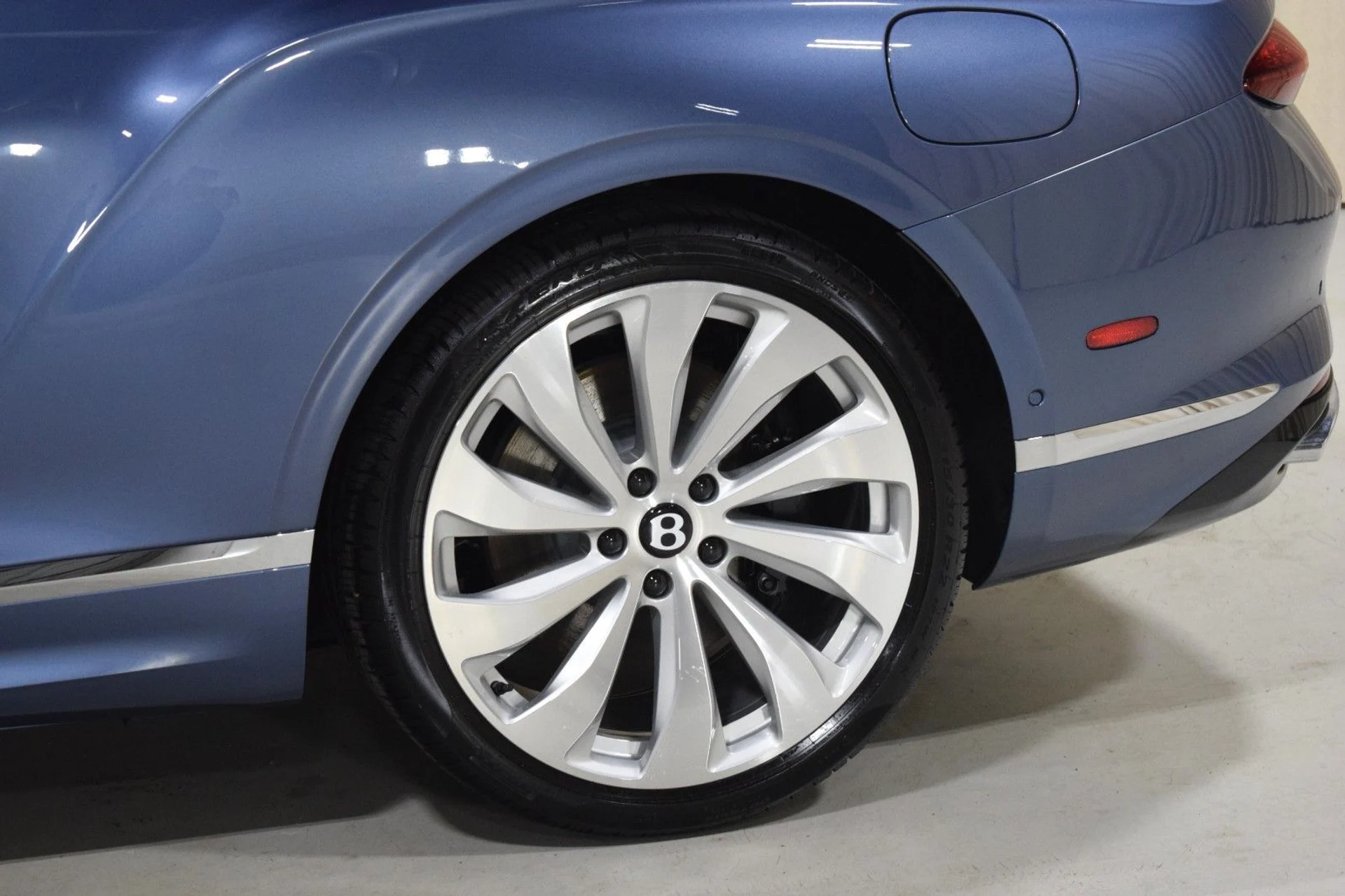 mph017_363420155_bb5b52eeb7aabde430849f74ebb02addx_655383a00b