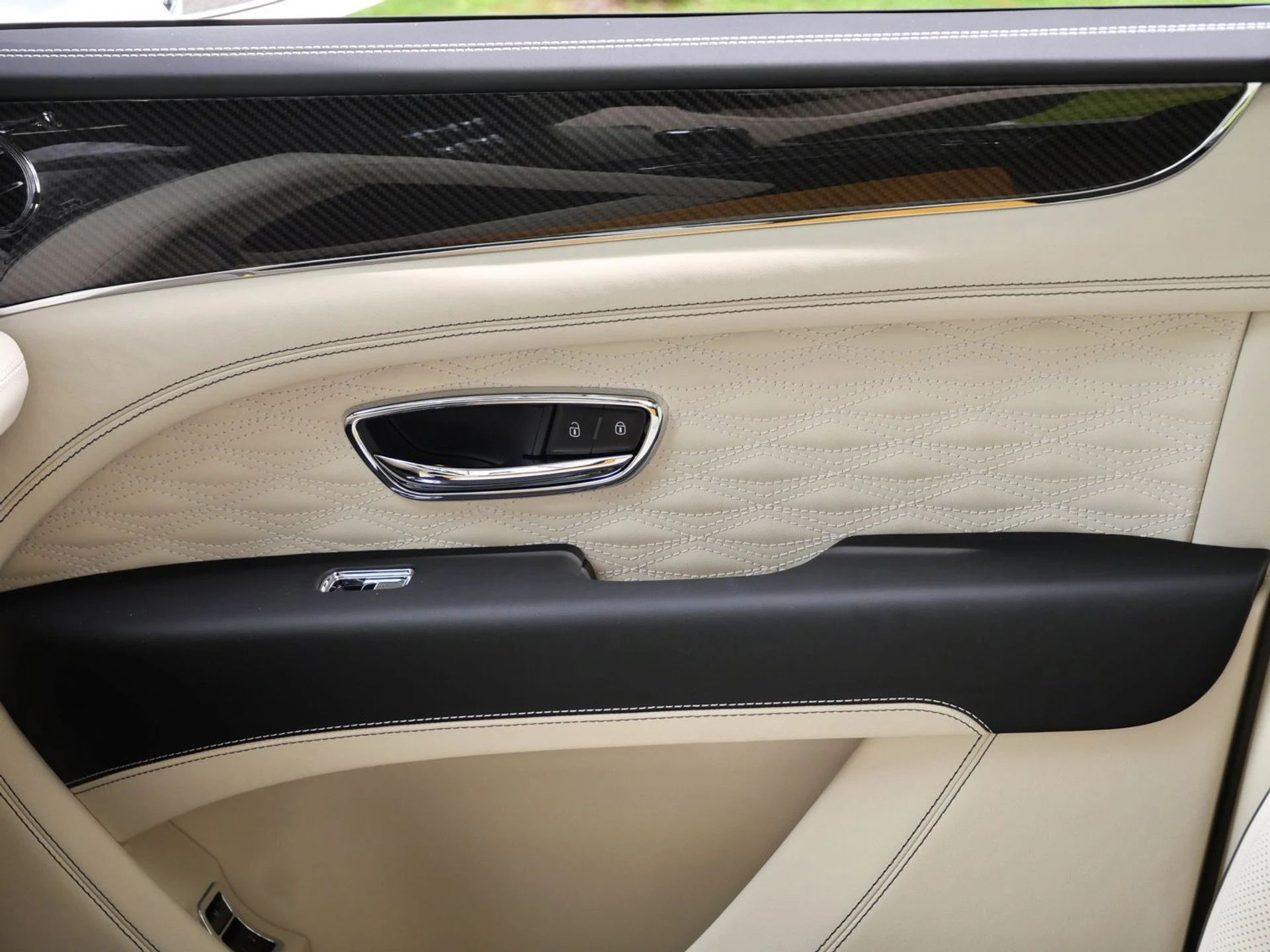 mph017_3635533075_17c16995a91f016cc02ca915b6a93d75x_100df2a468