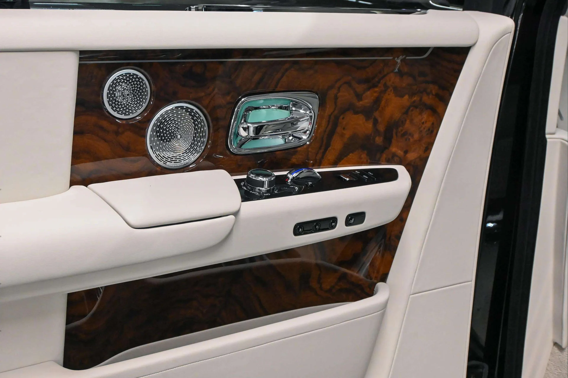 mph017_3642213881_f8363ead_db4c_4db0_94ac_187e441b4594_8c9fdfb4cd