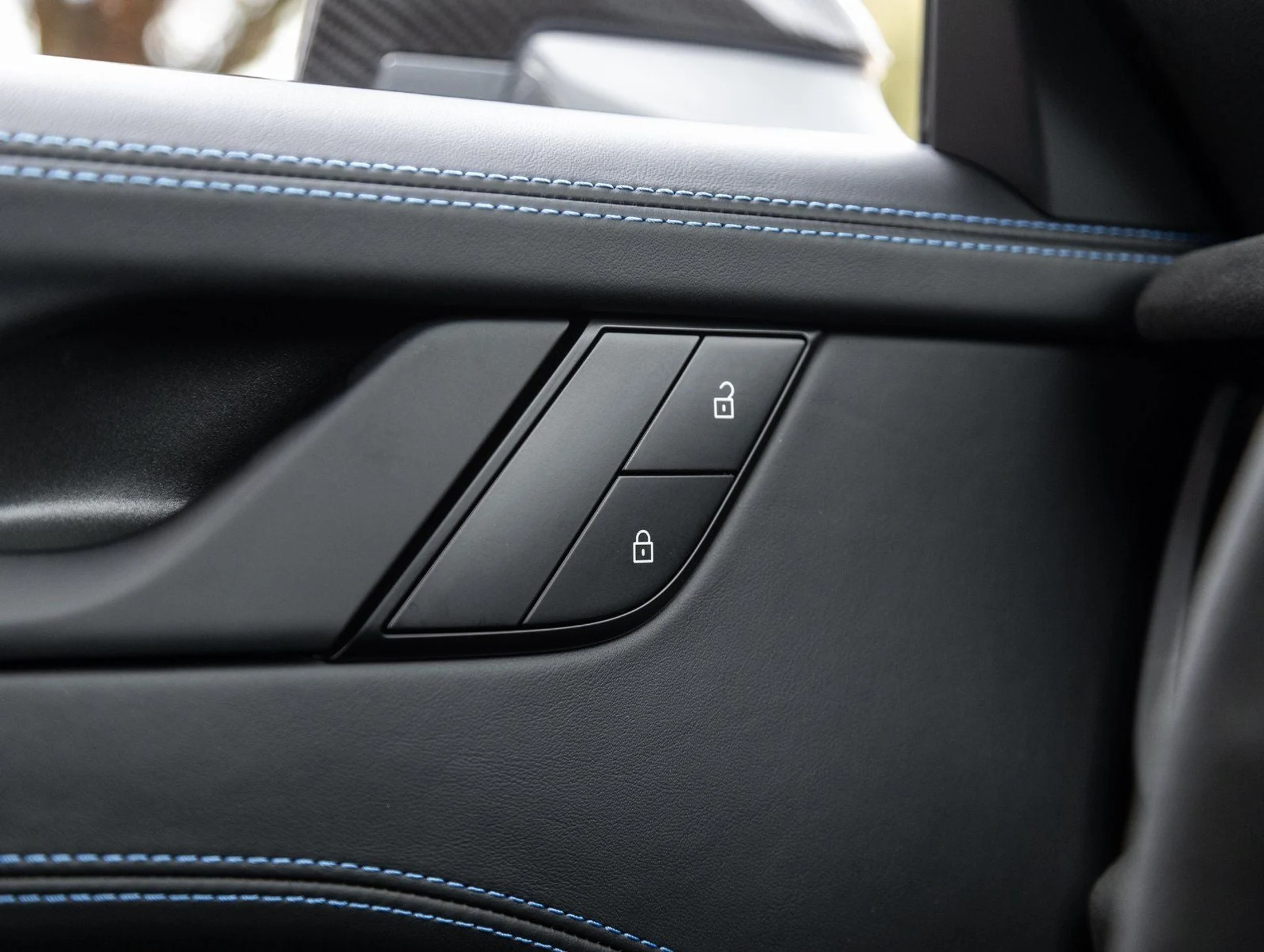 mph017_3646094438_18_8452ca9991