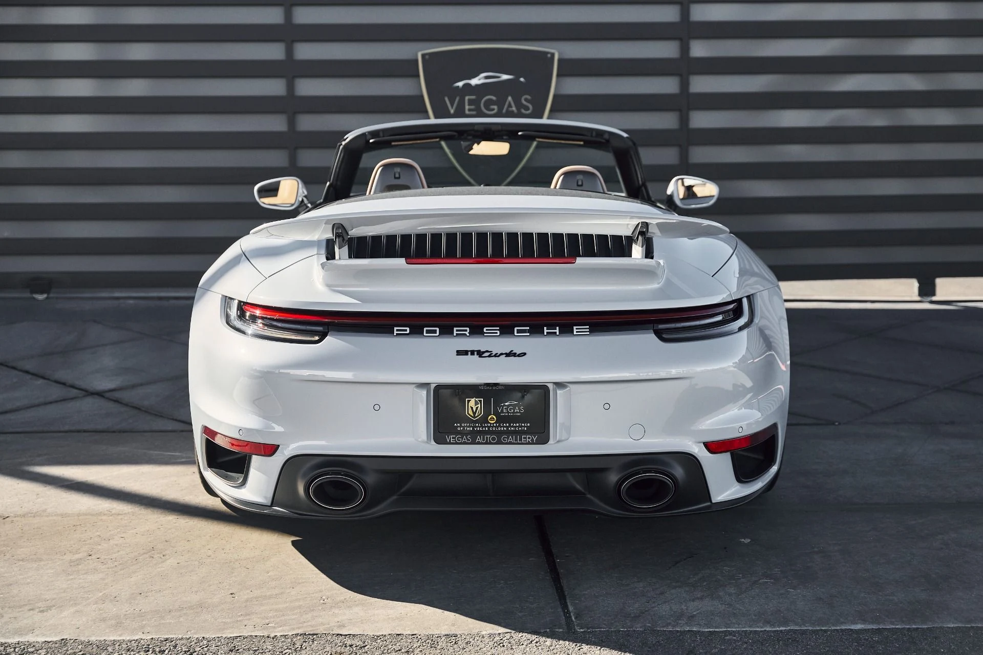 mph017_36508696_Used_2024_Porsche_911_Turbo_1768616335_b3711adaaa