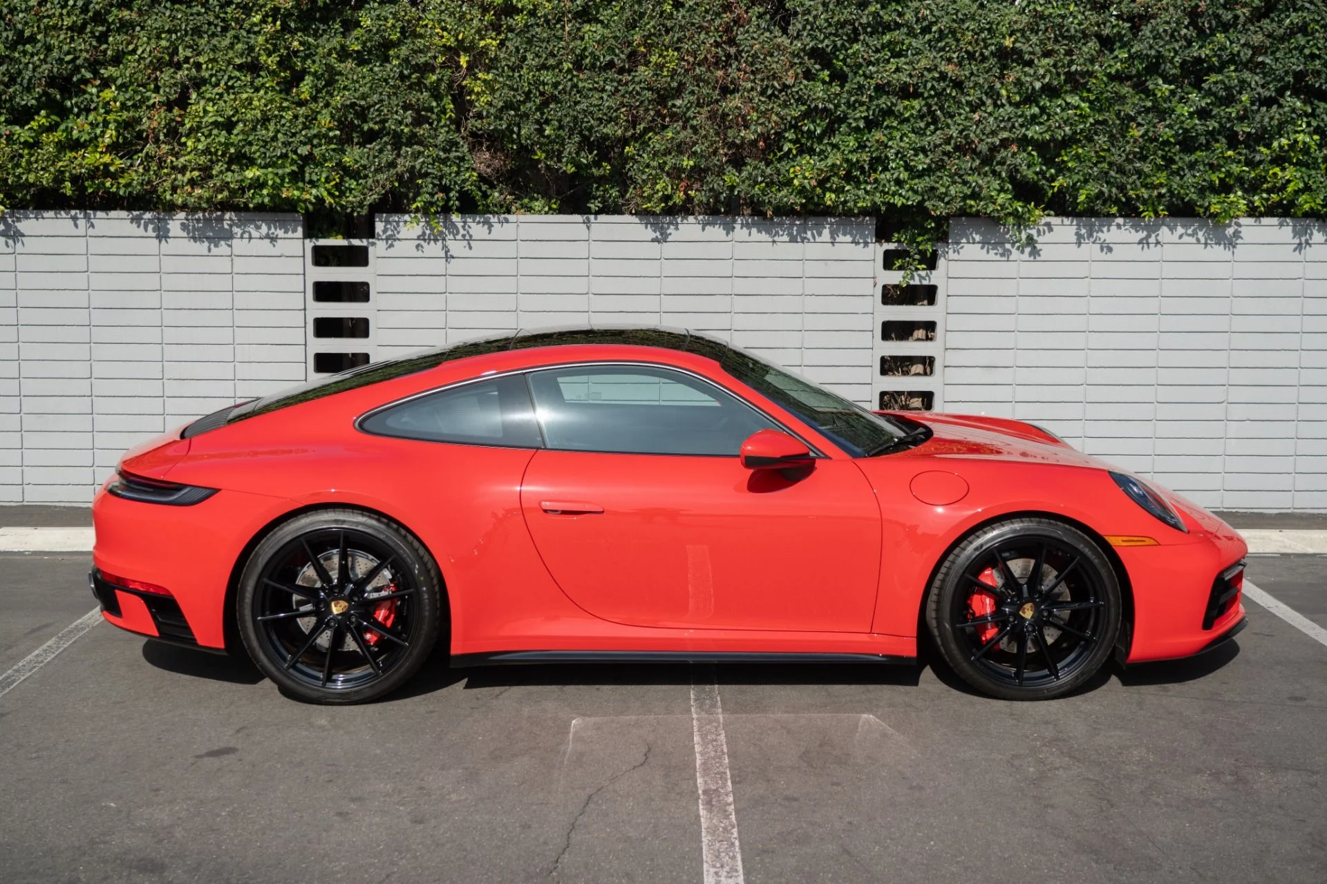 mph017_365594657_Used_2024_Porsche_911_Carrera_4_S_1755630543_d3267dfad7