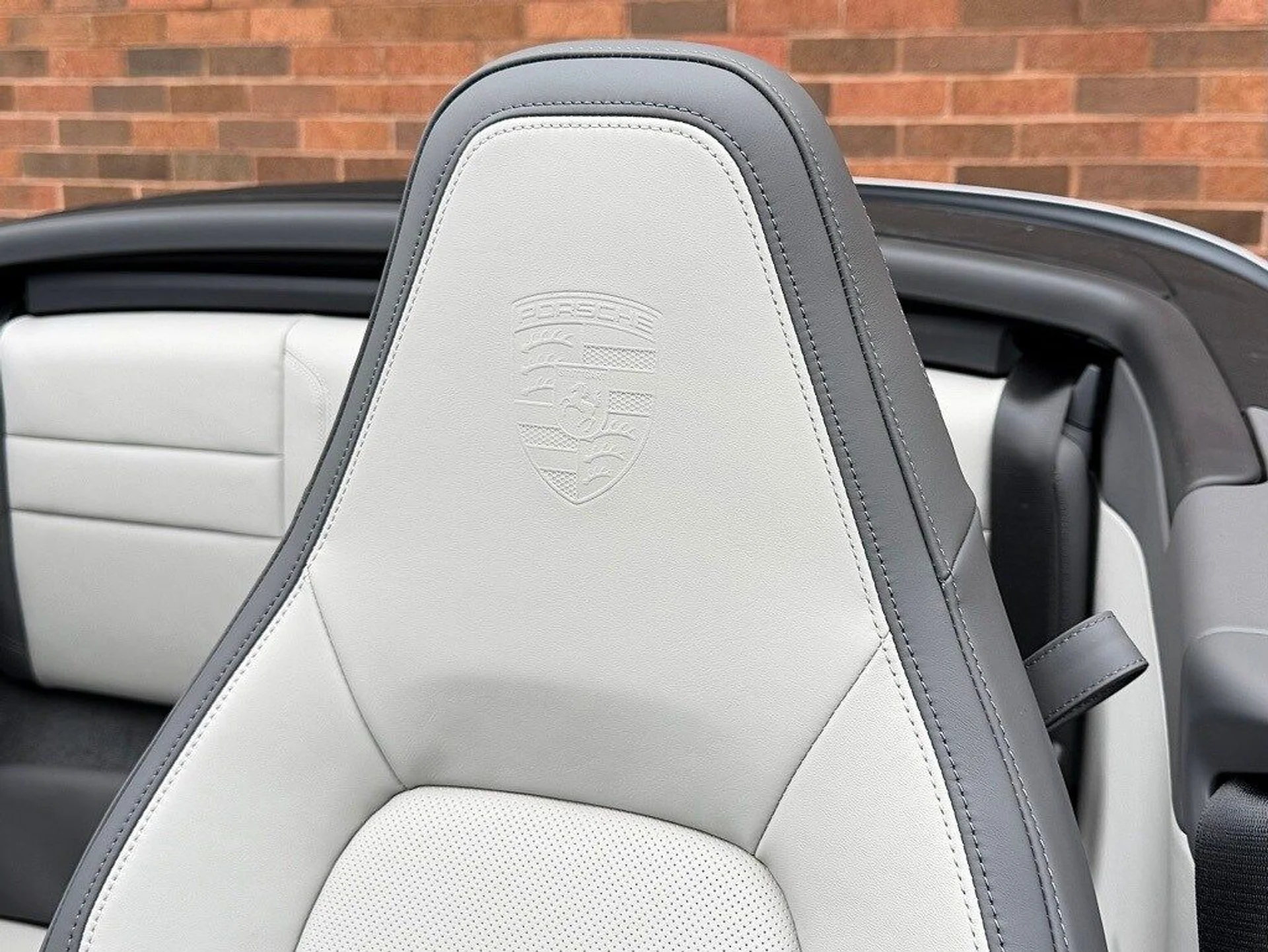 mph017_3658281175_de9c58a61b005500b2691db03e2c68aax_491b52b21a