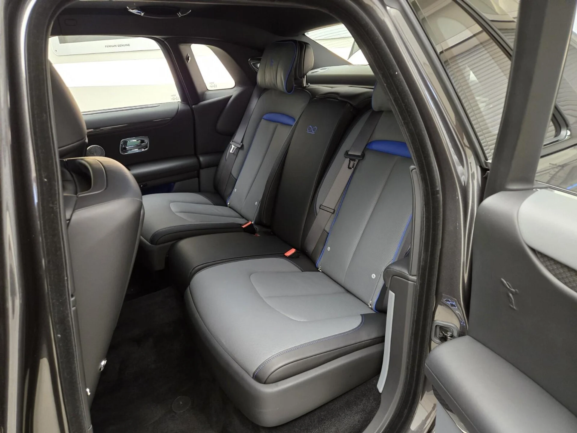 mph017_3660085548_Used_2023_Rolls_Royce_Ghost_1741259140_74a4580f18