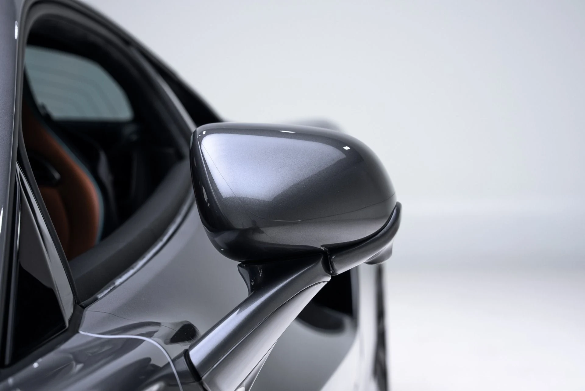 mph017_3660893712_Used_2023_Mc_Laren_Artura_1774894361_de8ab5f441